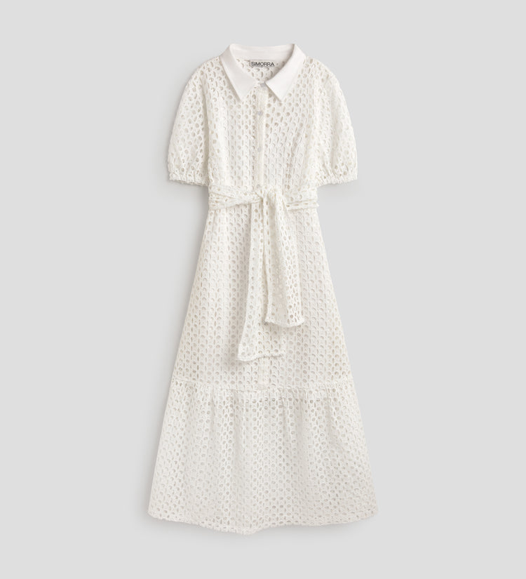 Robe en coton brodé