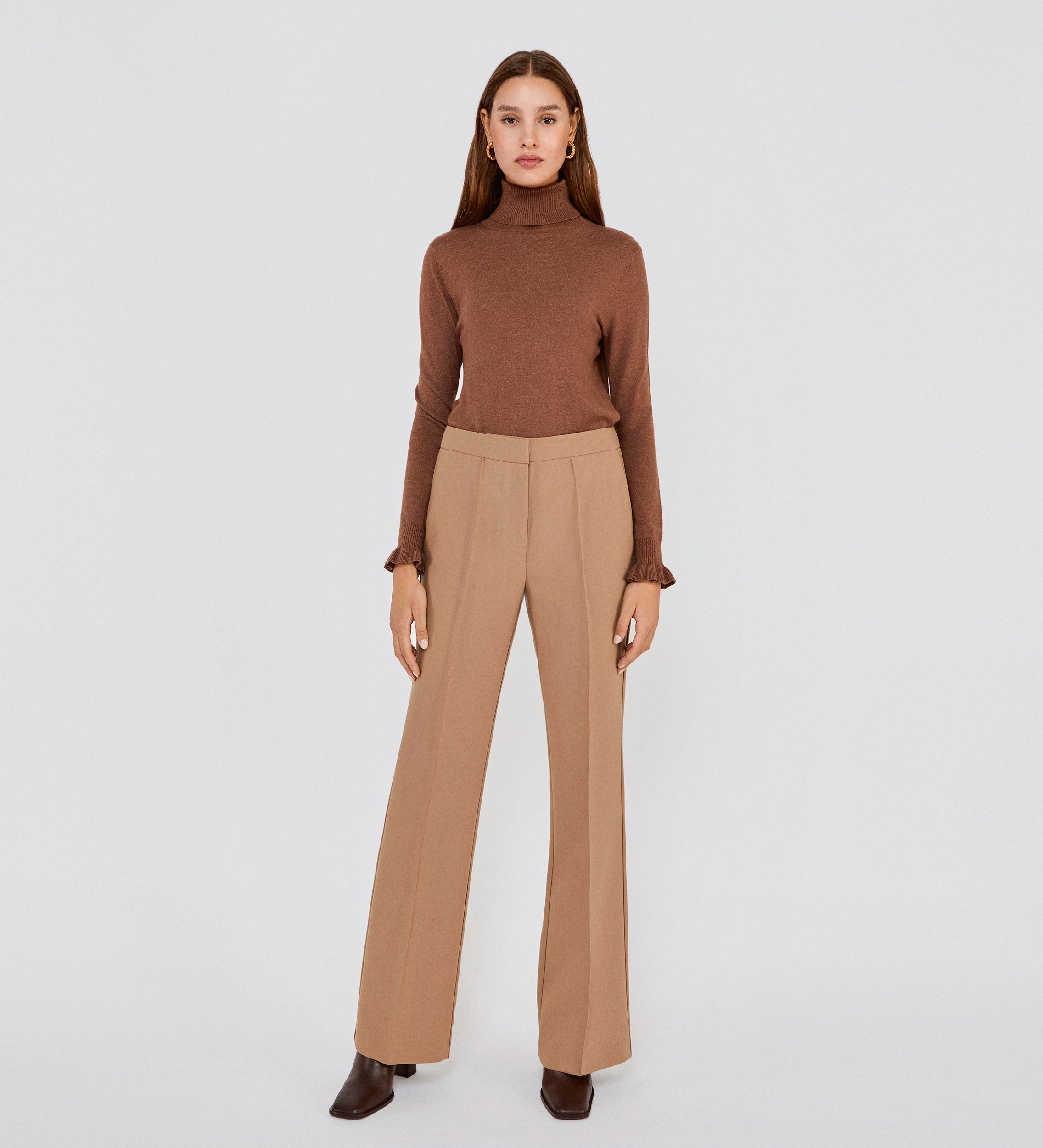 Flared crepe trousers