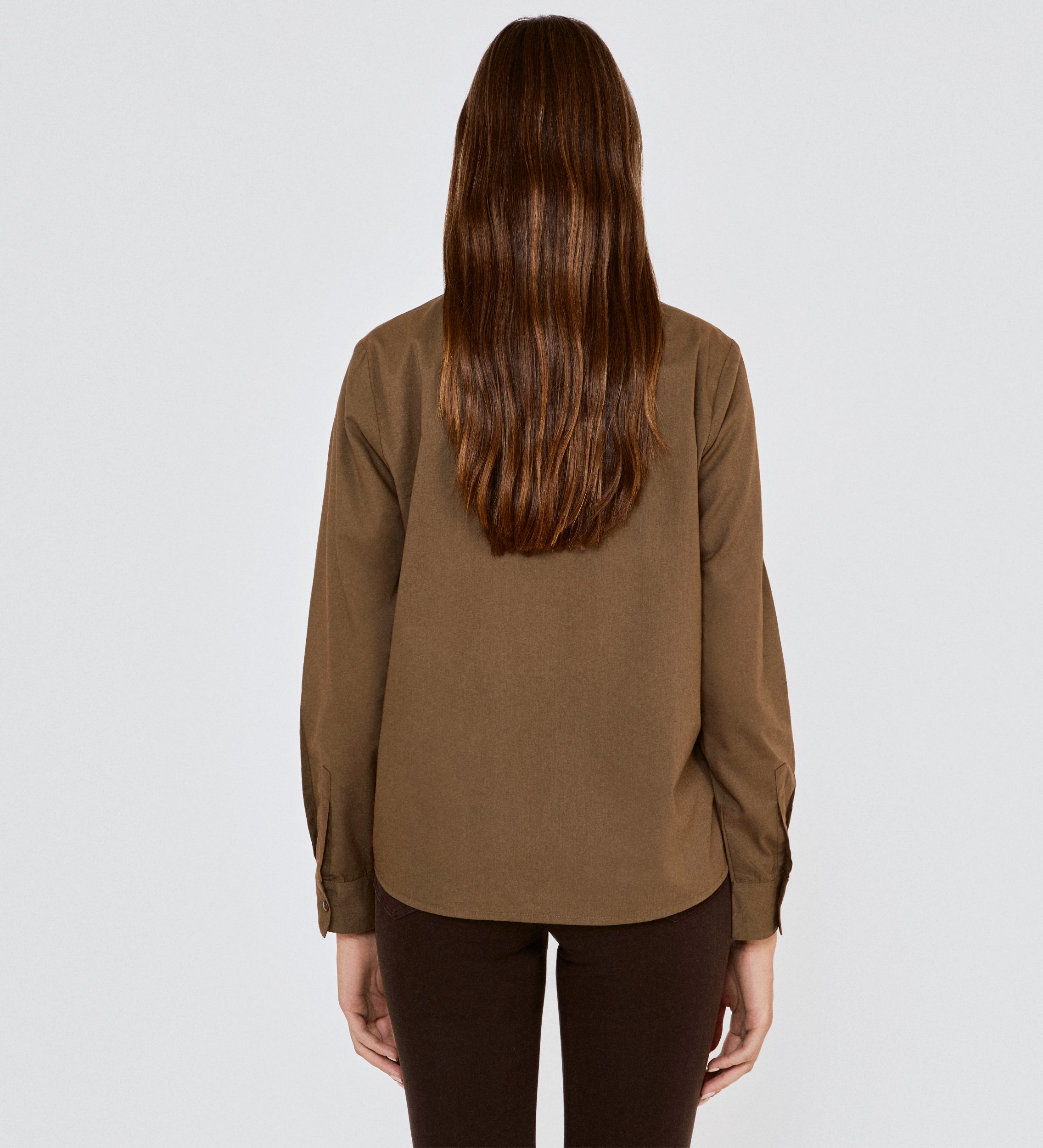 Blusa cuello bordado