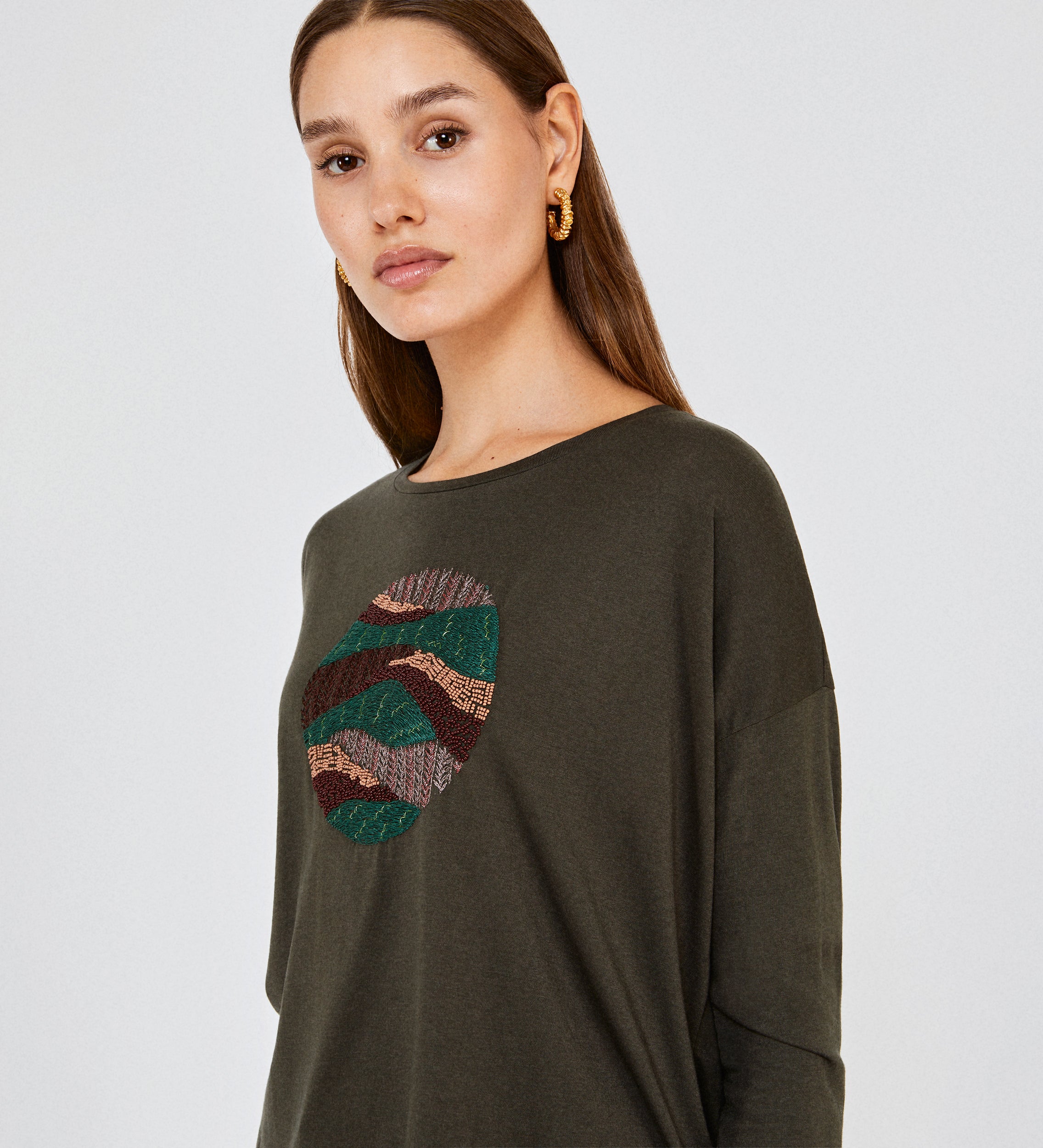 Front embroidered T-shirt