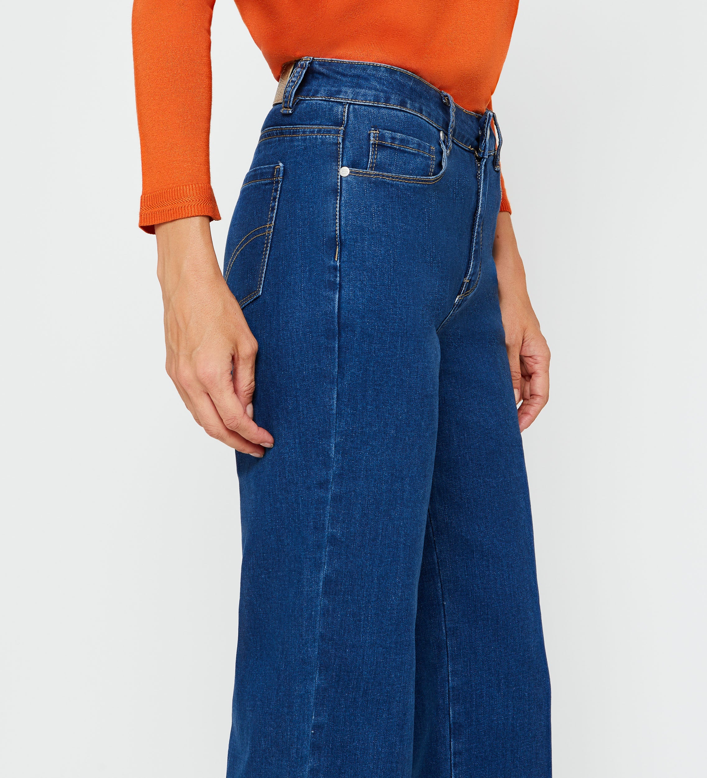 Pantalón vaquero ancho