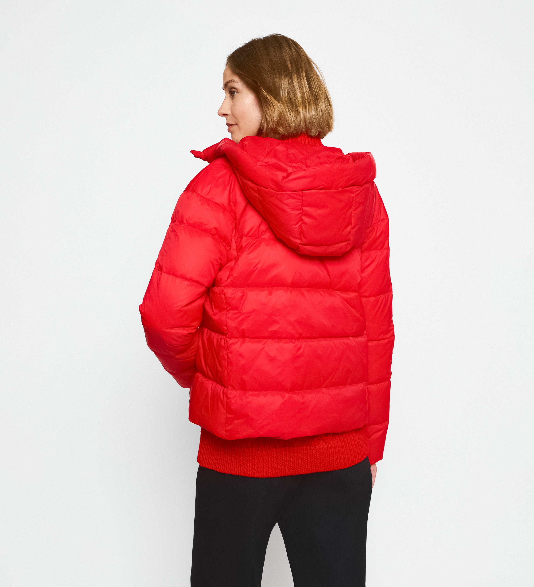 Parka corta capucha