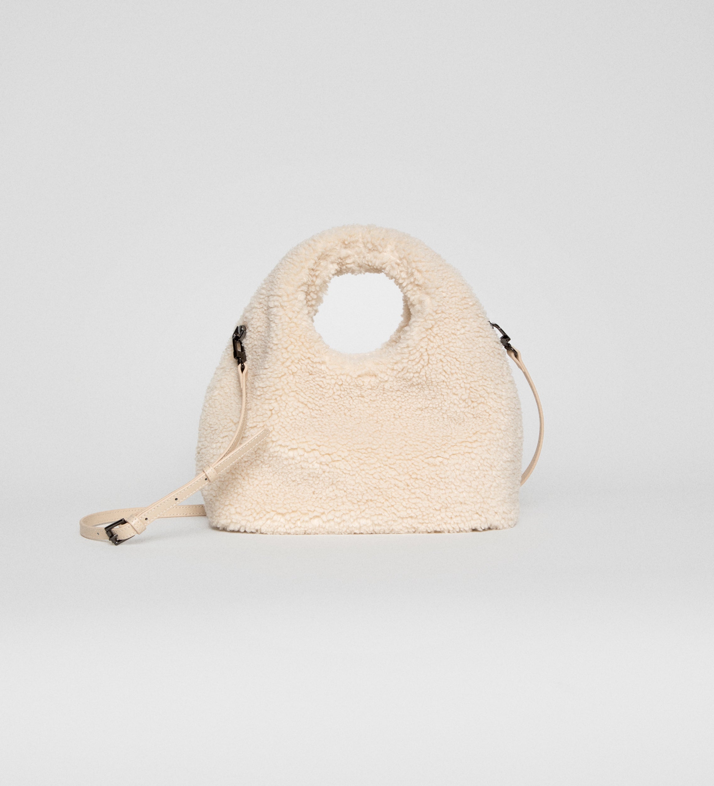 sheepskin bag
