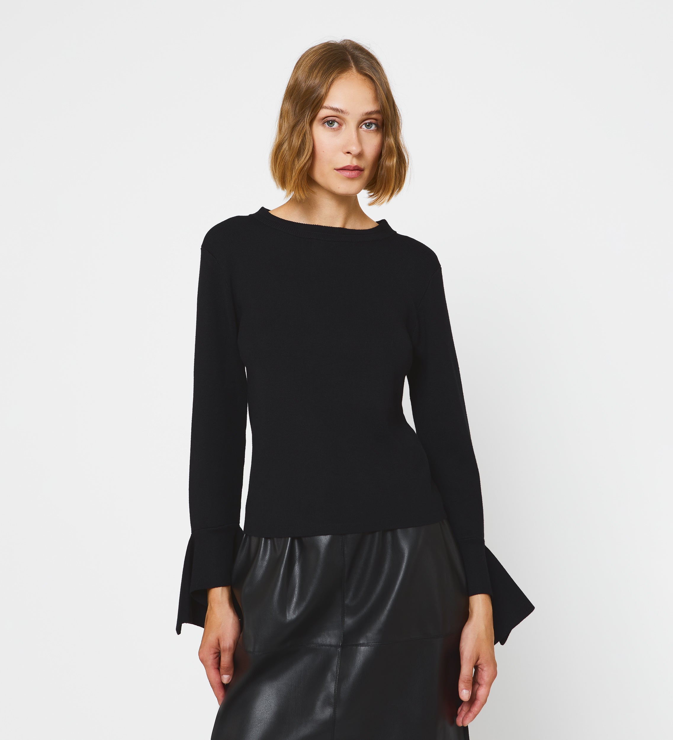 Ruffle sleeve jumper