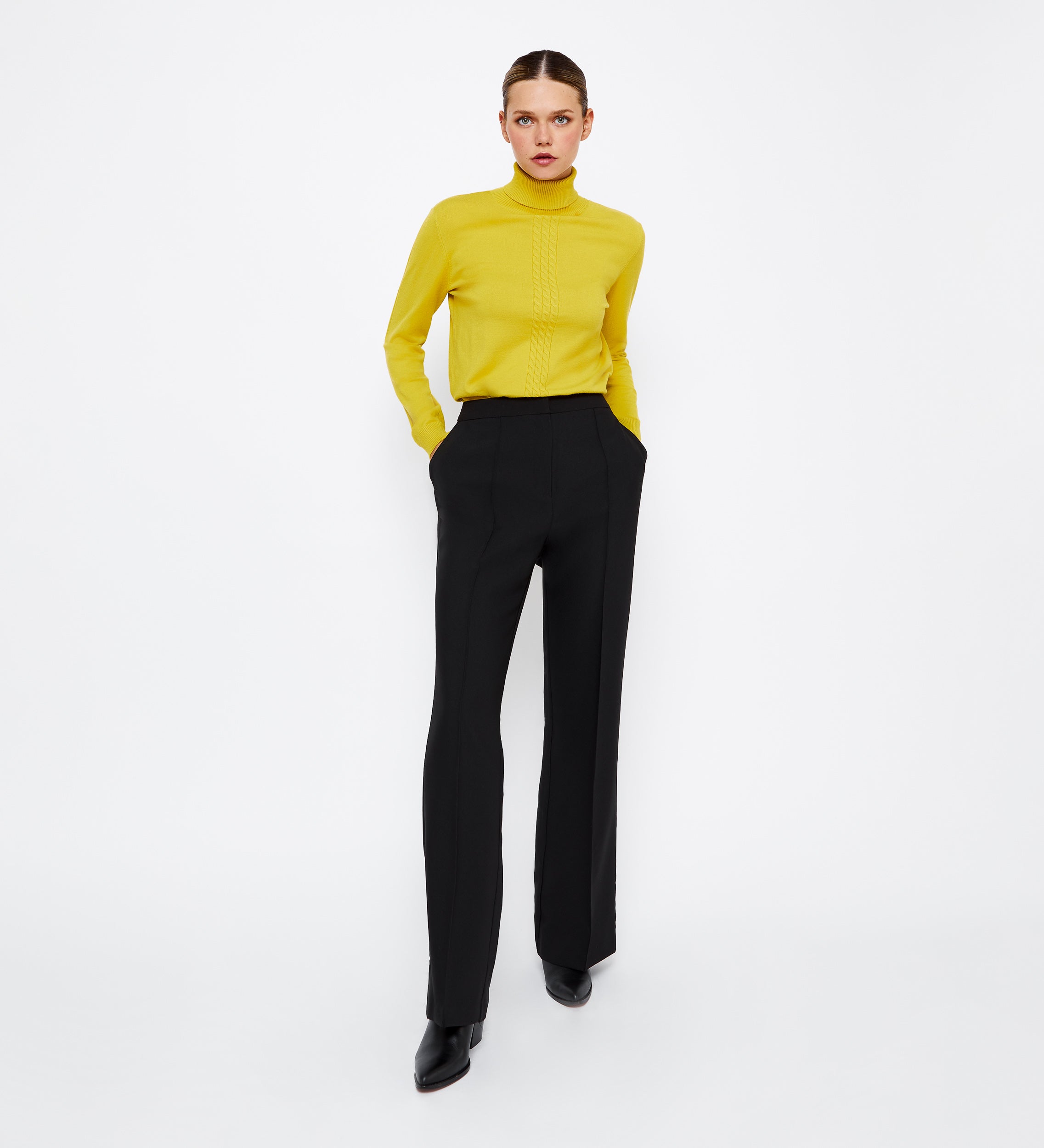 Flared crepe trousers