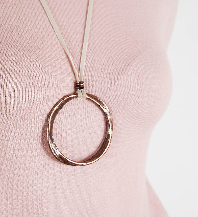 Collar bañado bronce