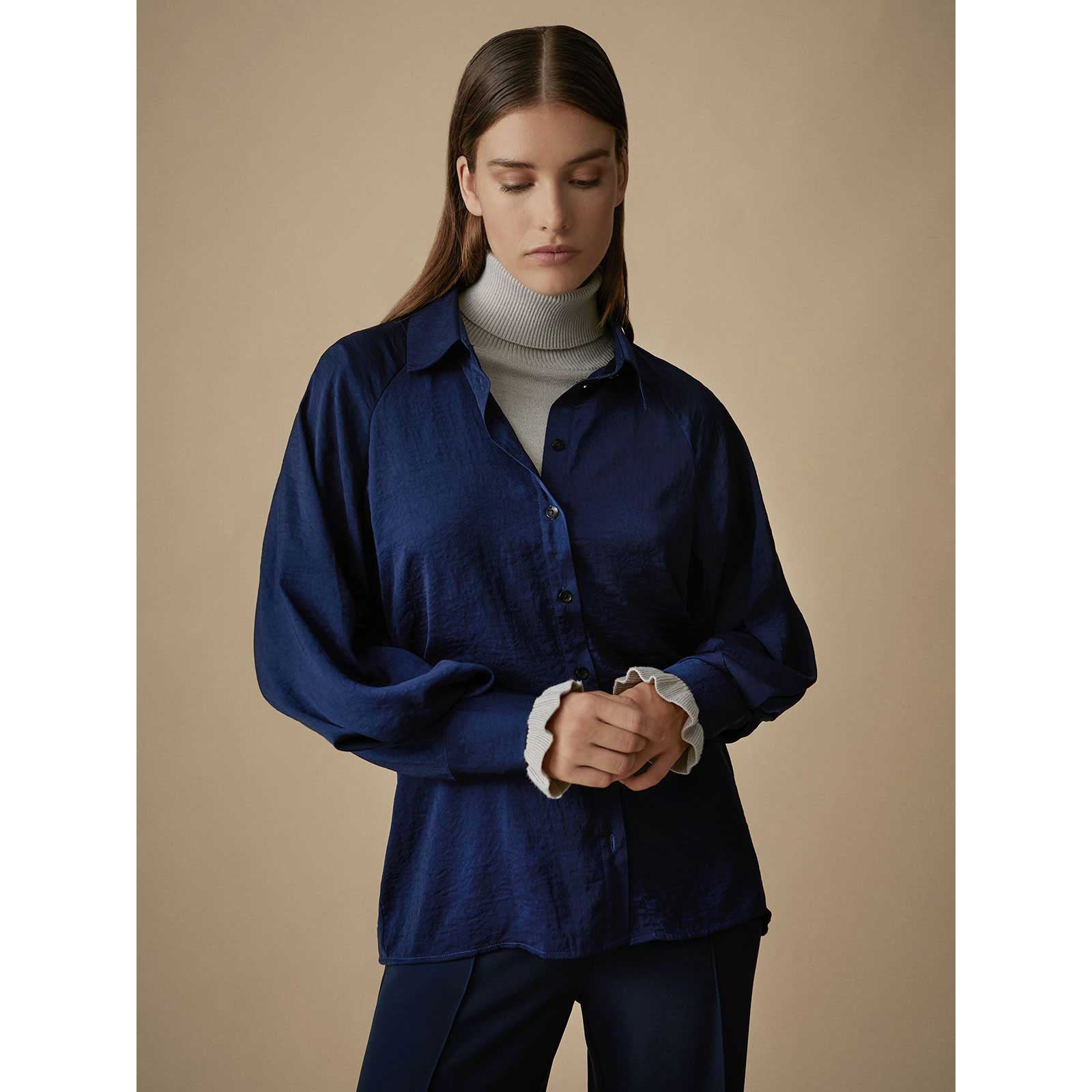 Blusón fluido camisero