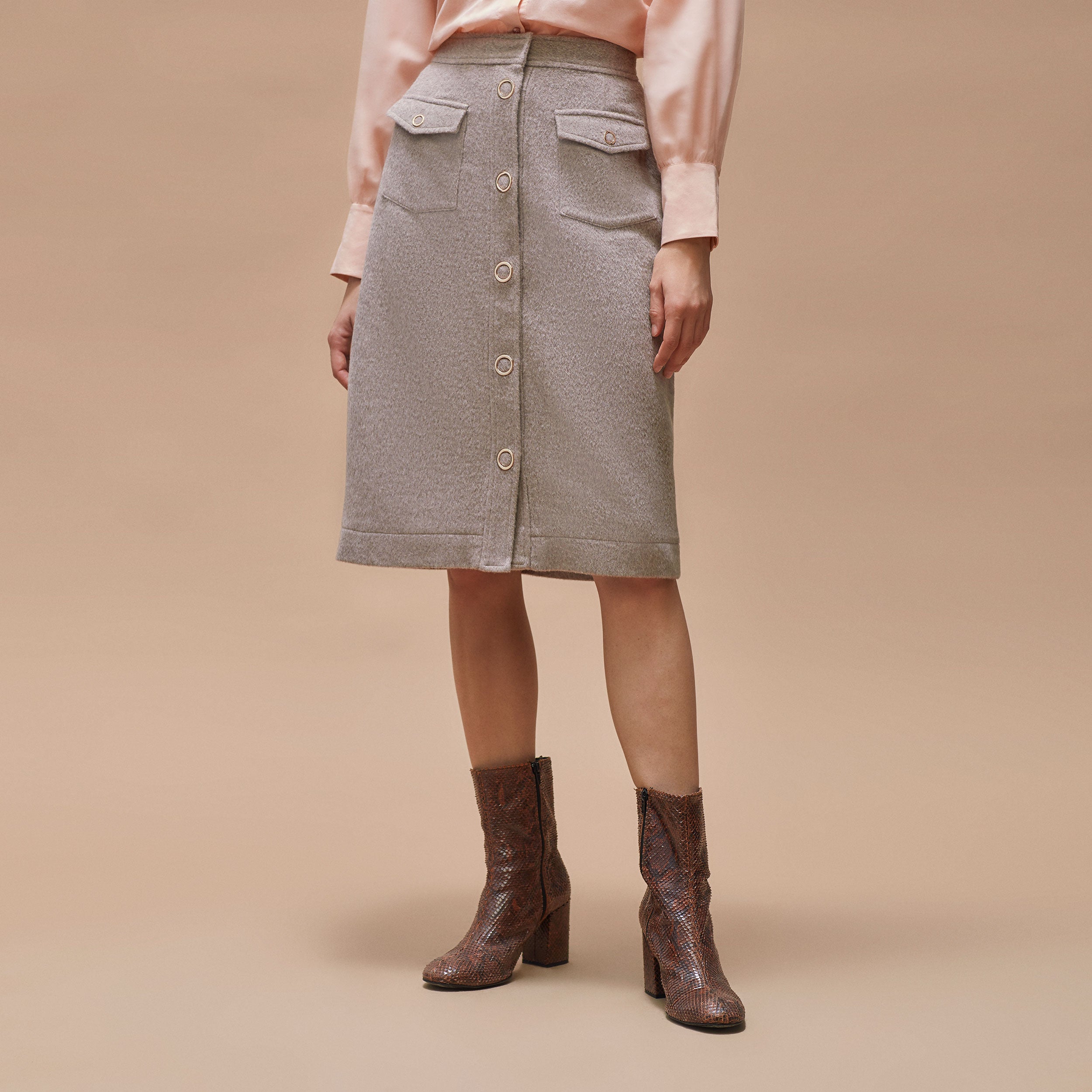 Falda lana midi