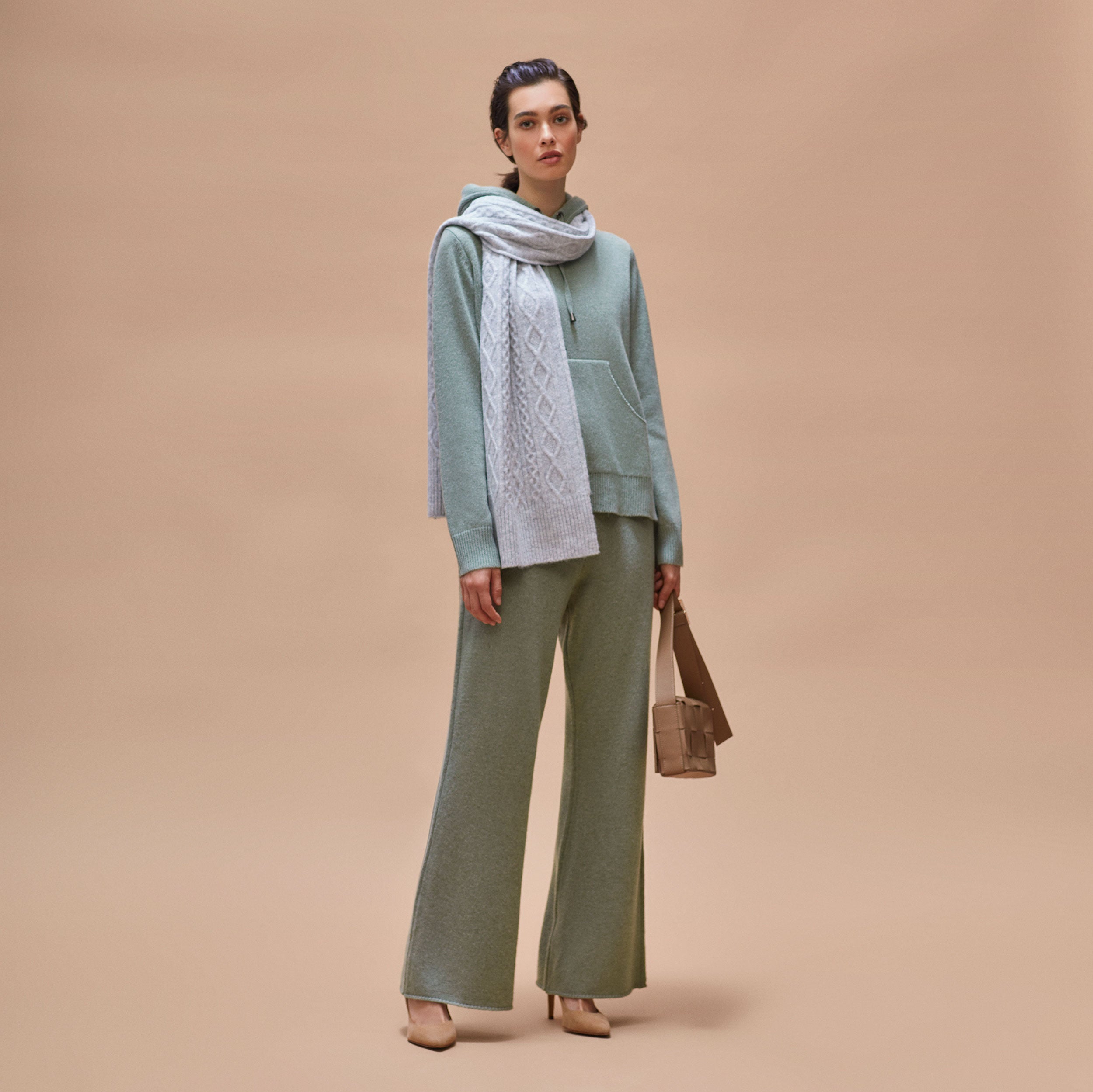 Flared knit trousers