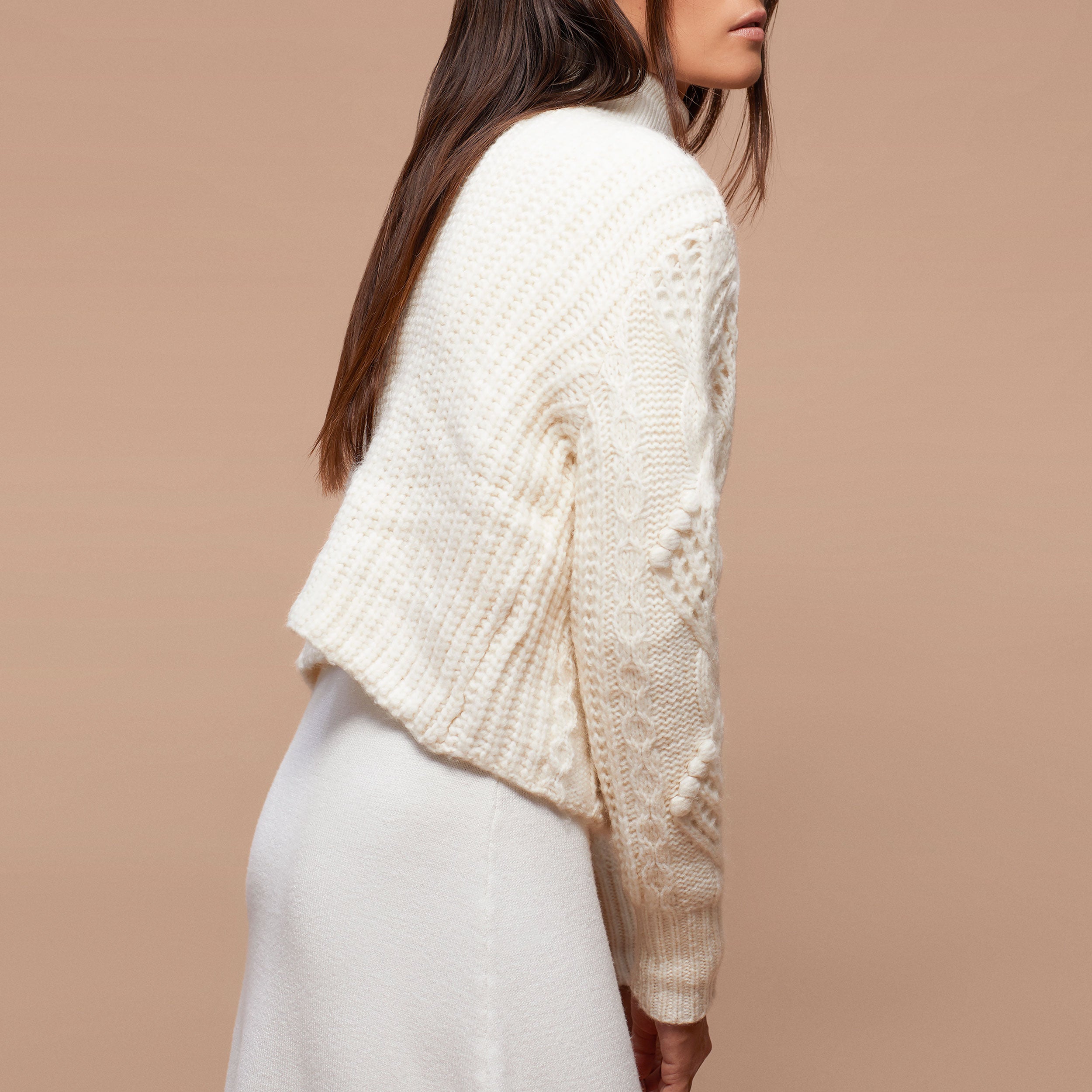 Short braided cardigan