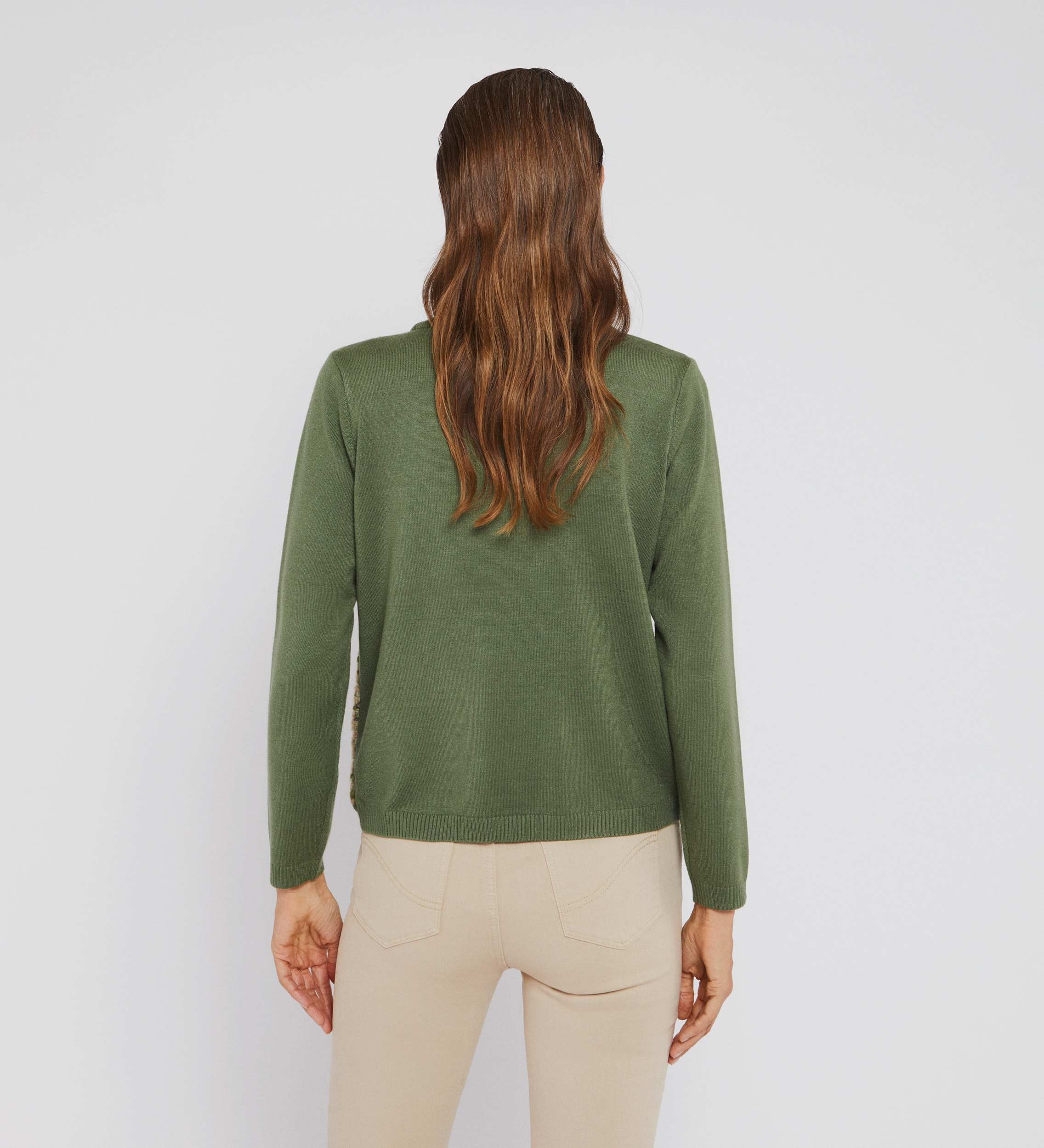 Bi-material sweater