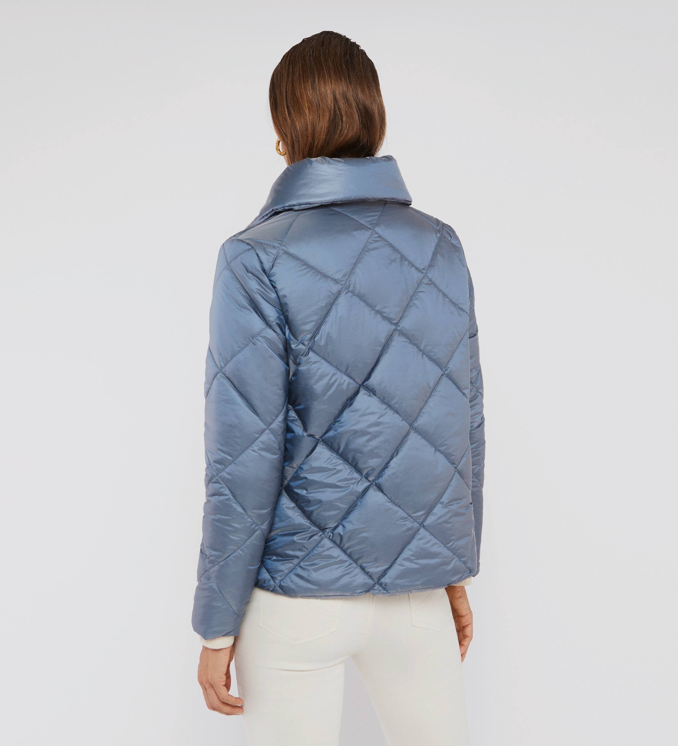 Parka corta acolchada