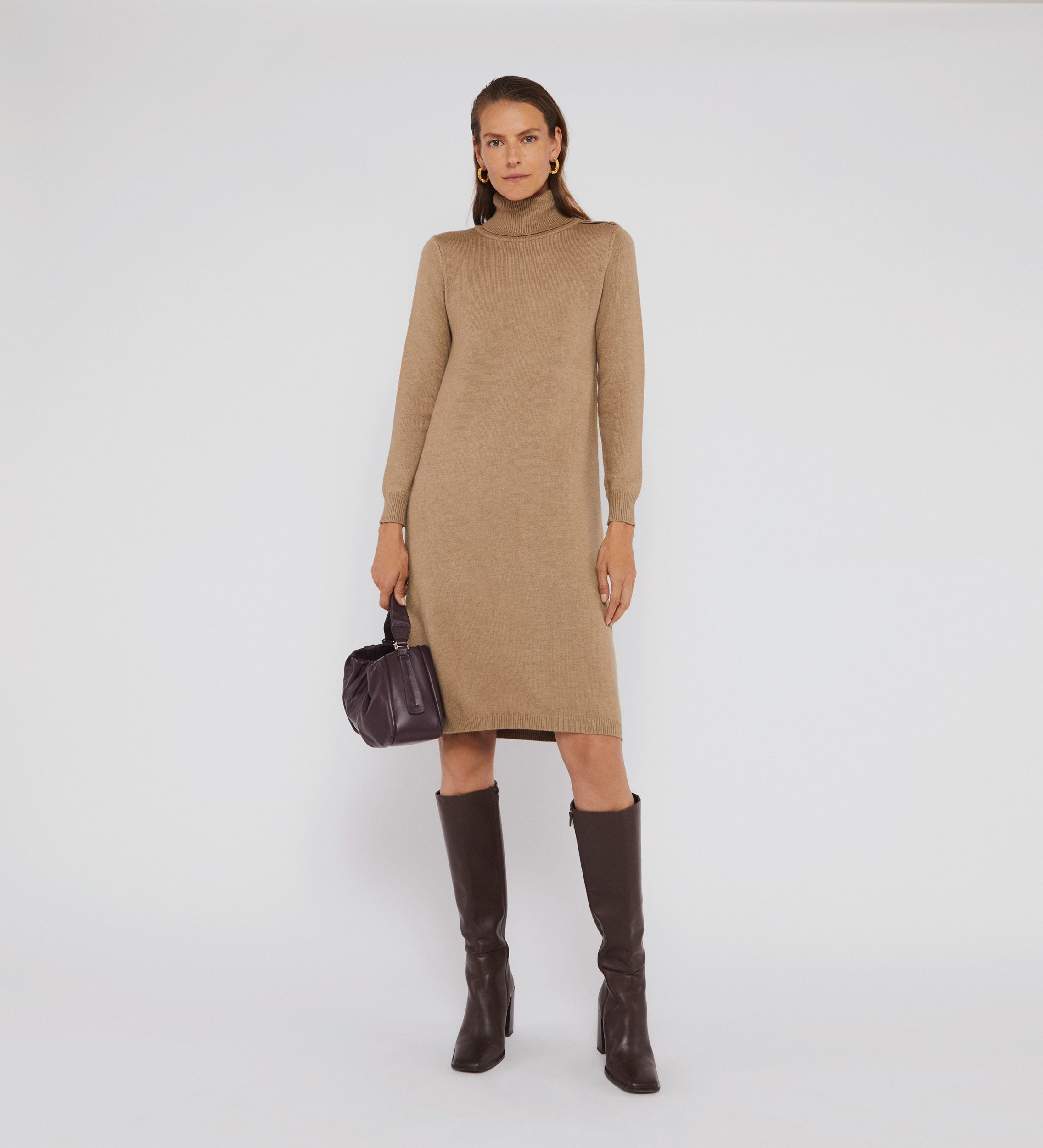 Vestido cuello alto