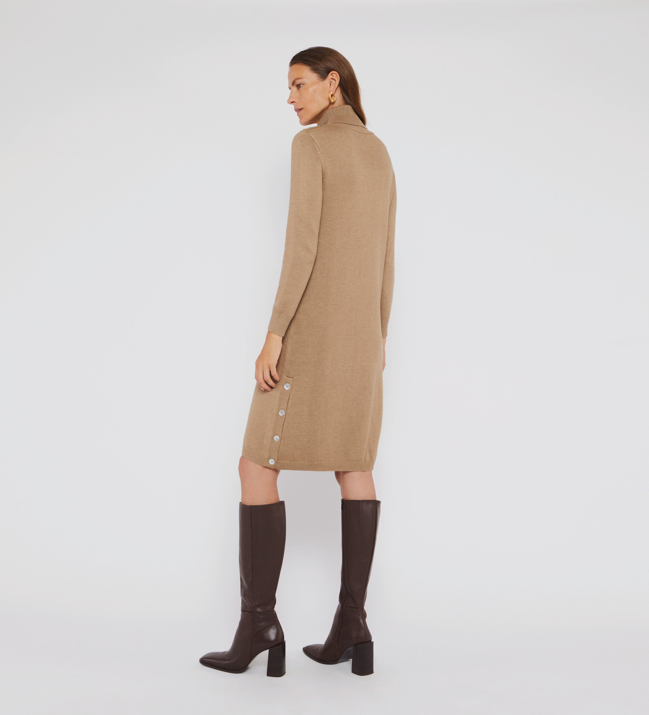 Vestido cuello alto