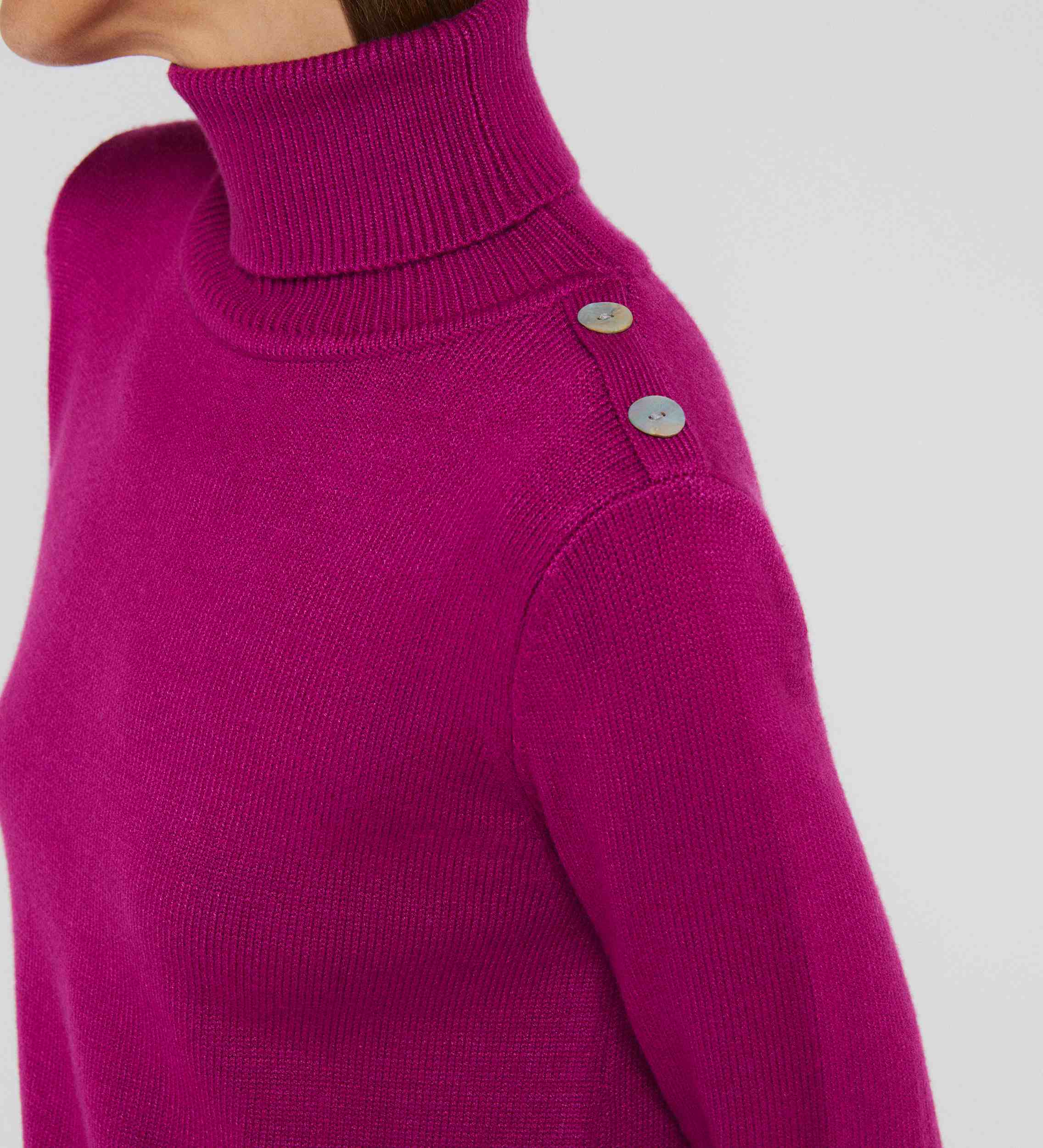 Vestido cuello alto
