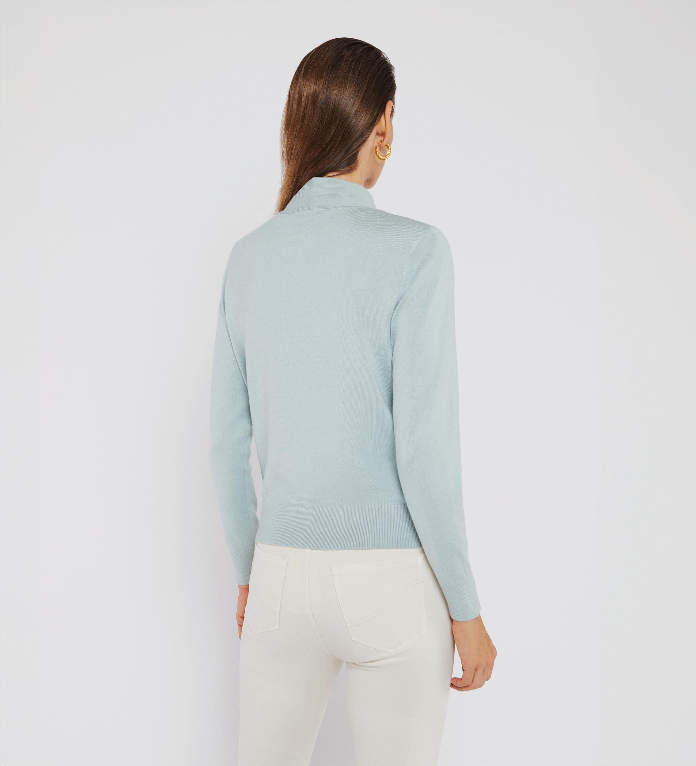 Neck tie sweater