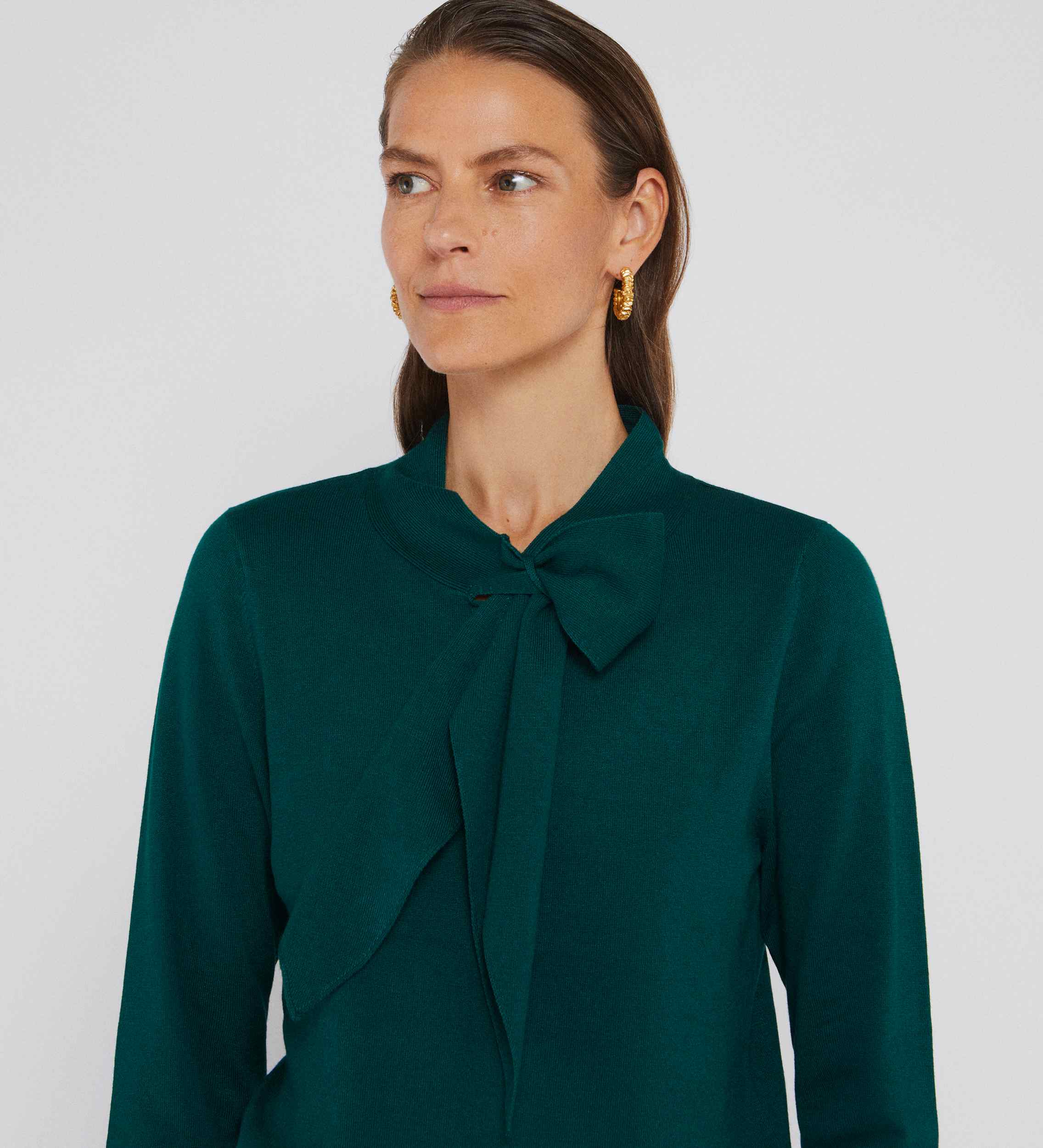 Neck tie sweater