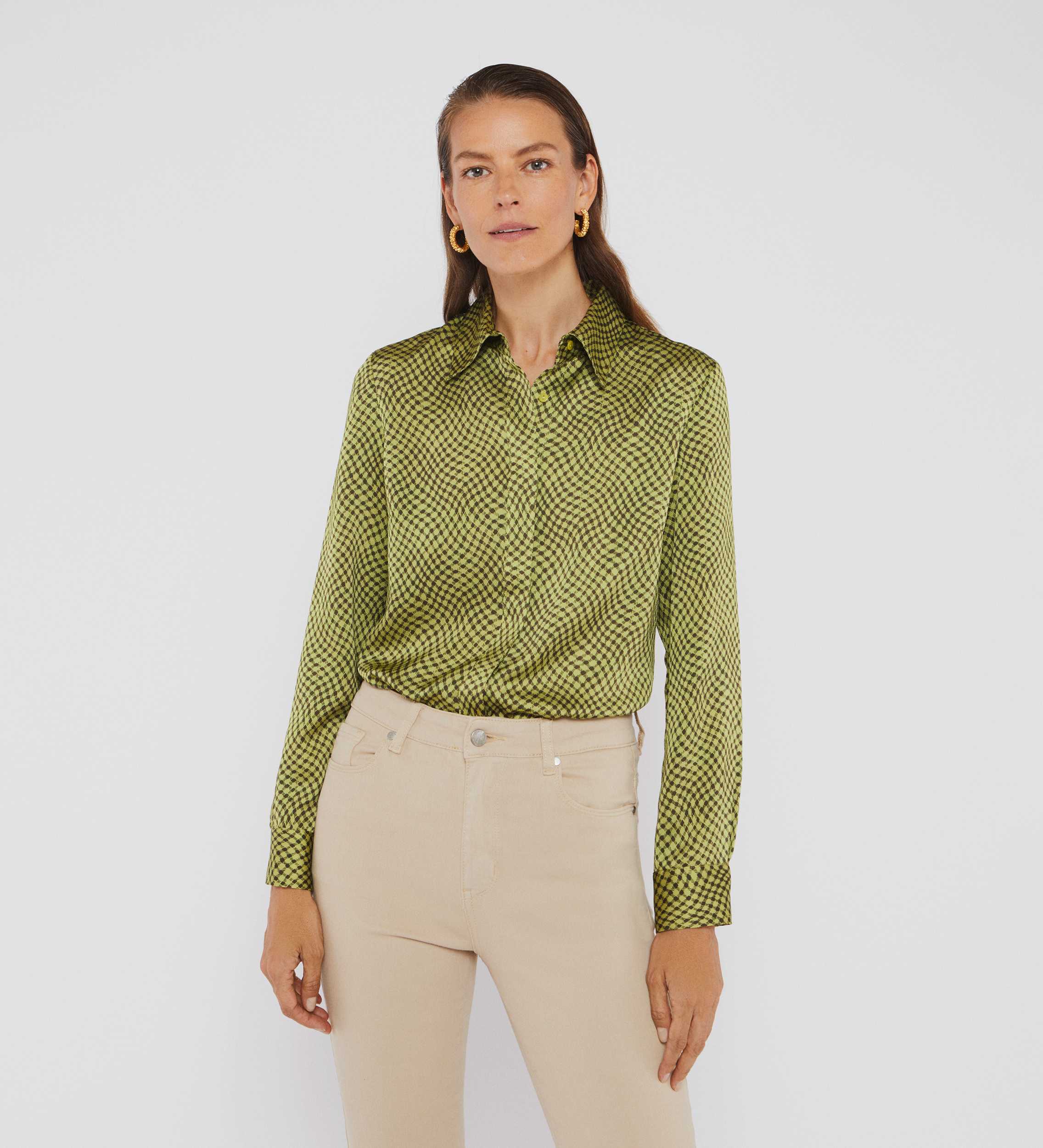 Camisa cuello punta