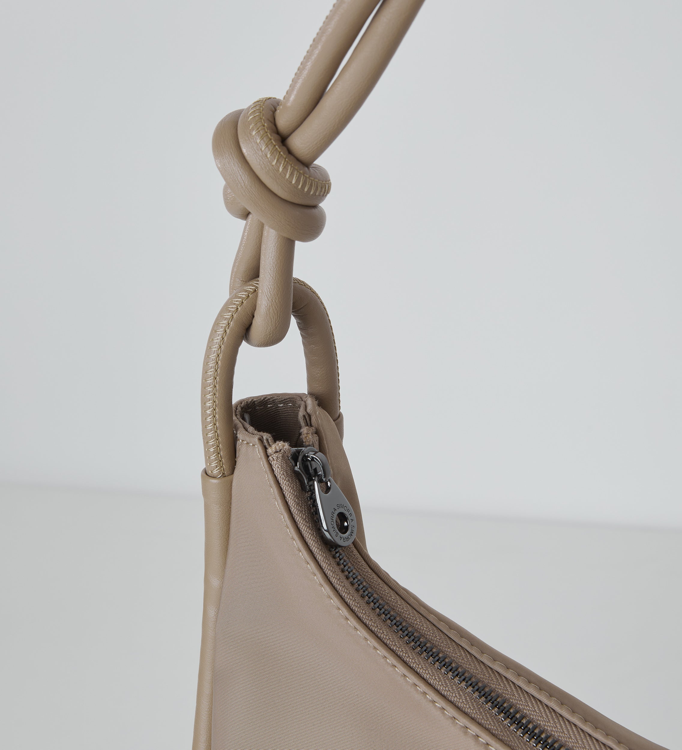 Technical and leather bag