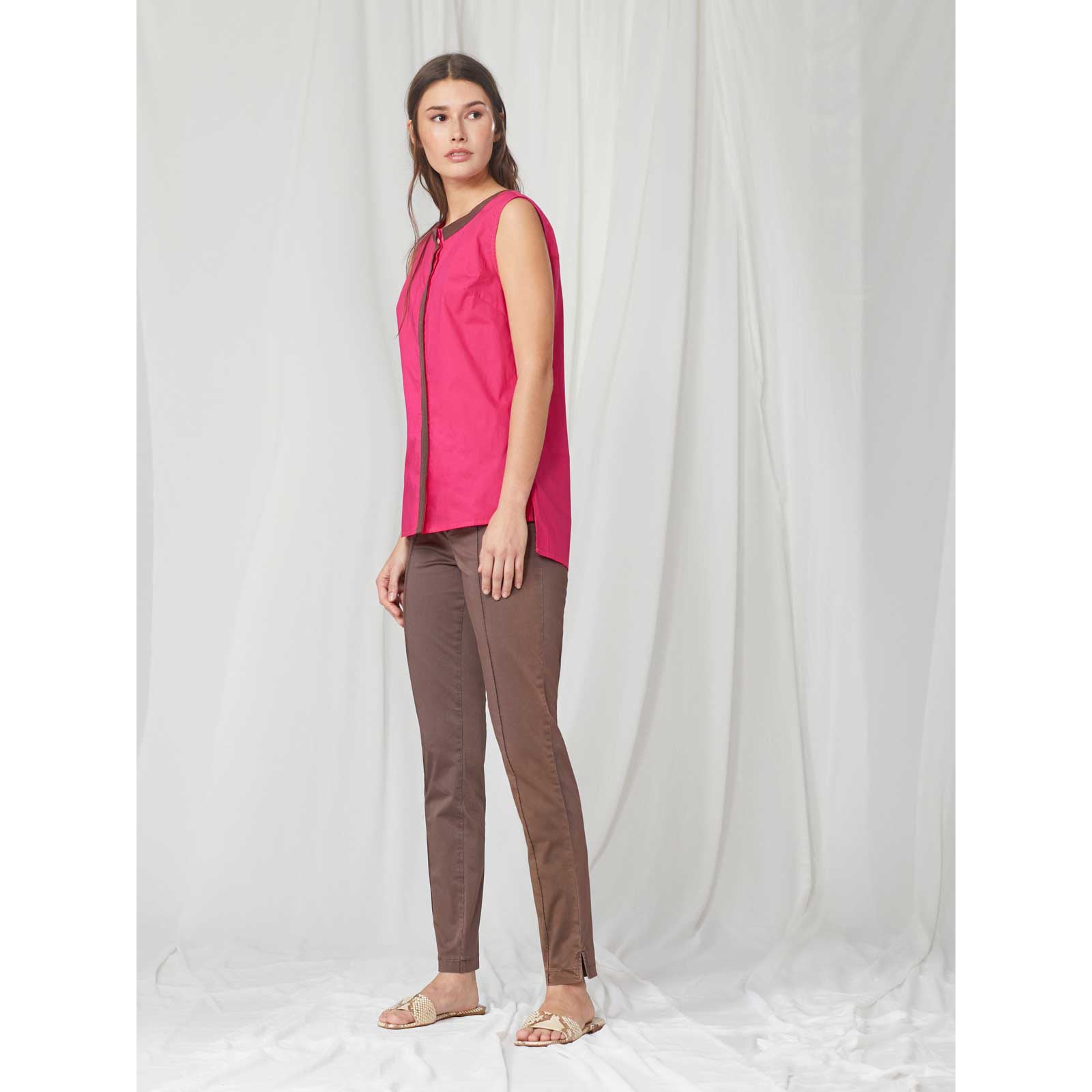 Pantalón tiro medio slim fit
