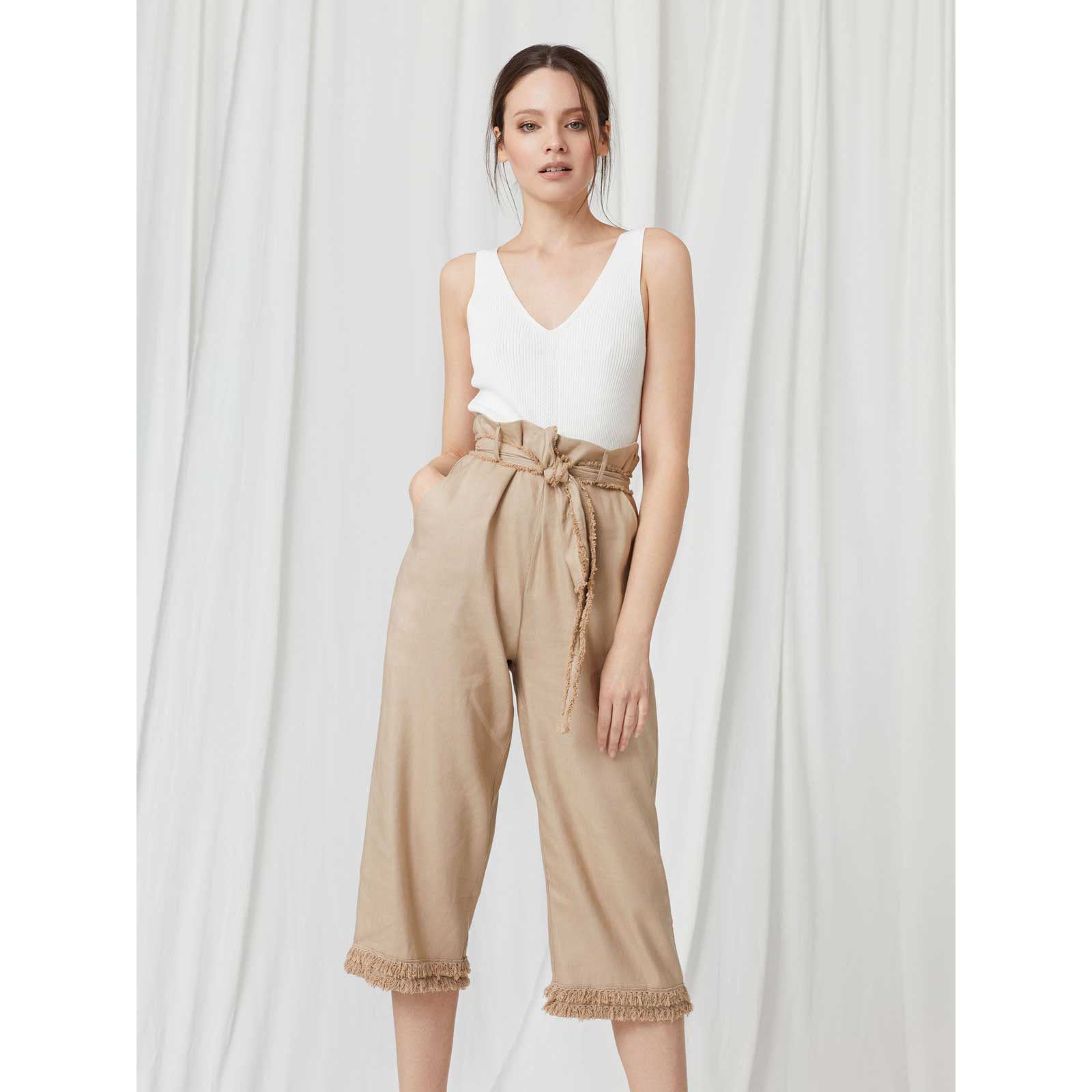Pantalón cropped desflecado