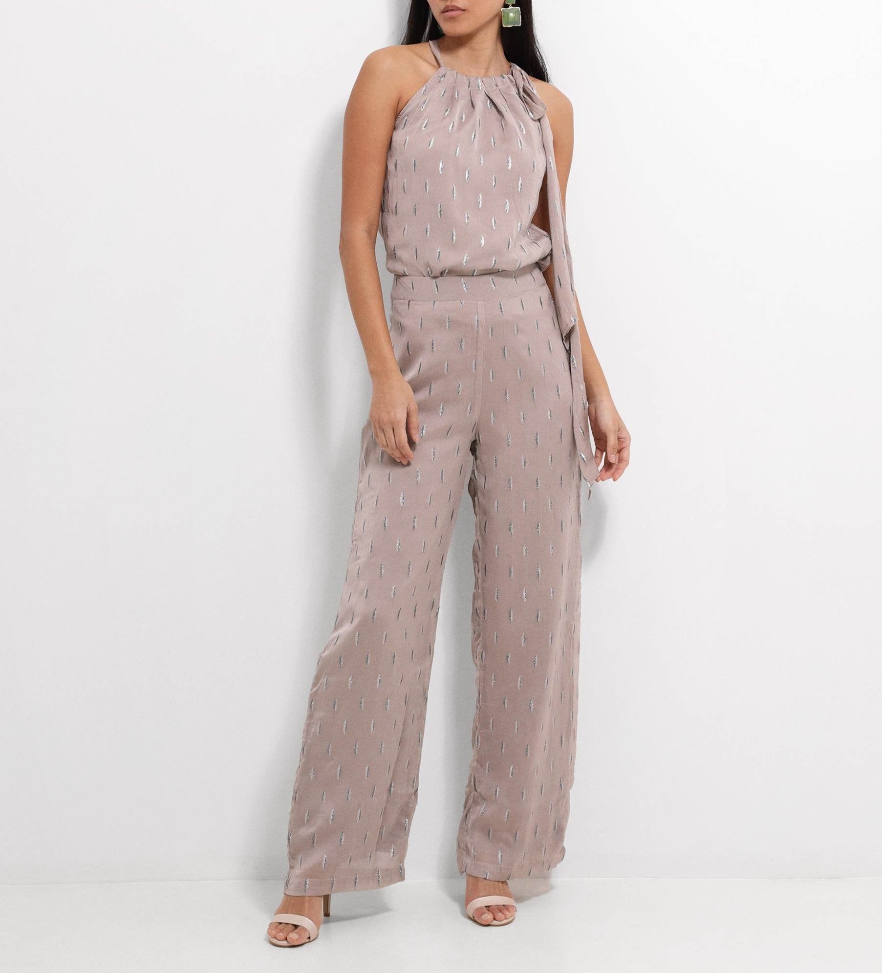 Pantalón con lágrimas