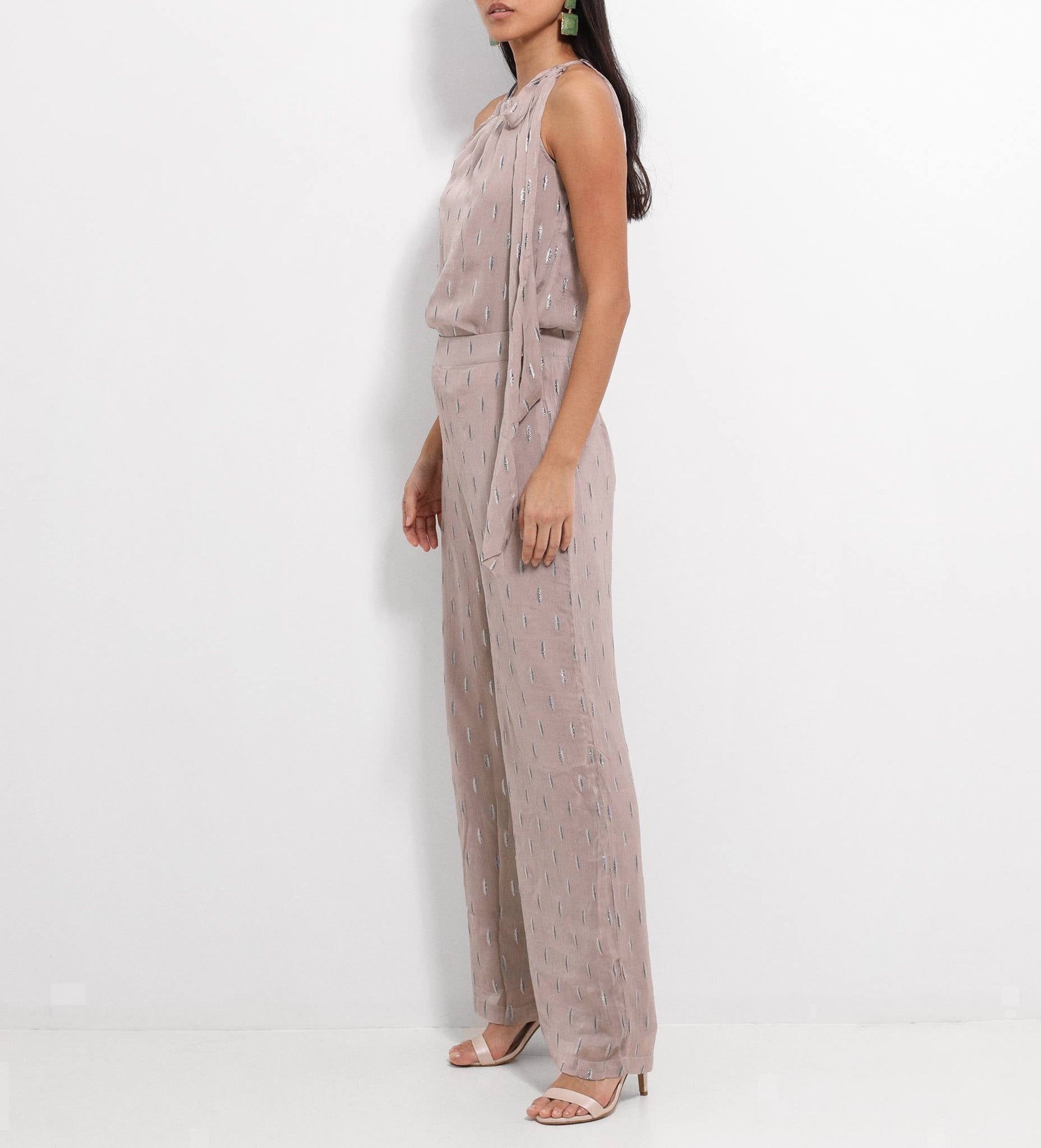 Pantalón con lágrimas