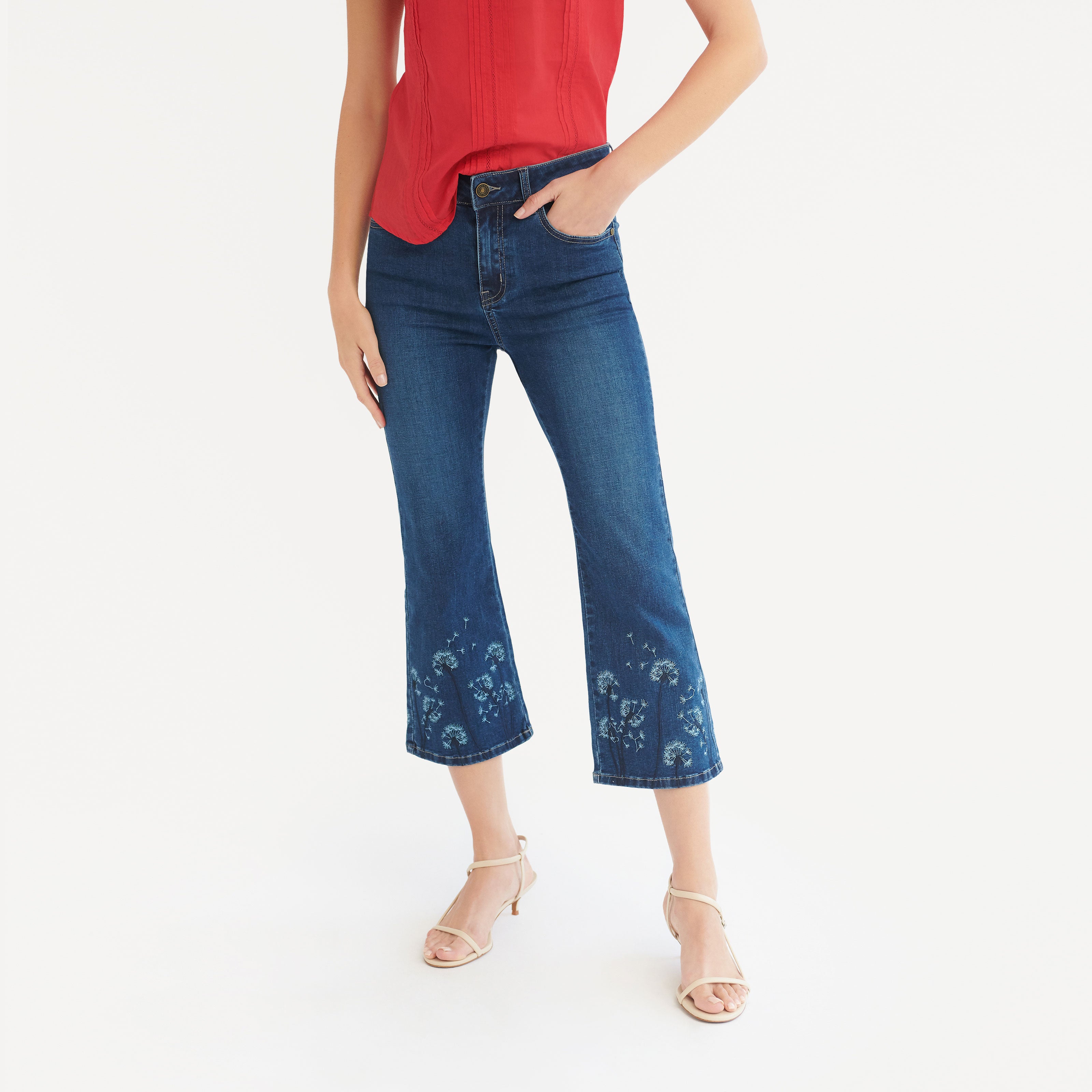 Pantalón cropped bordado