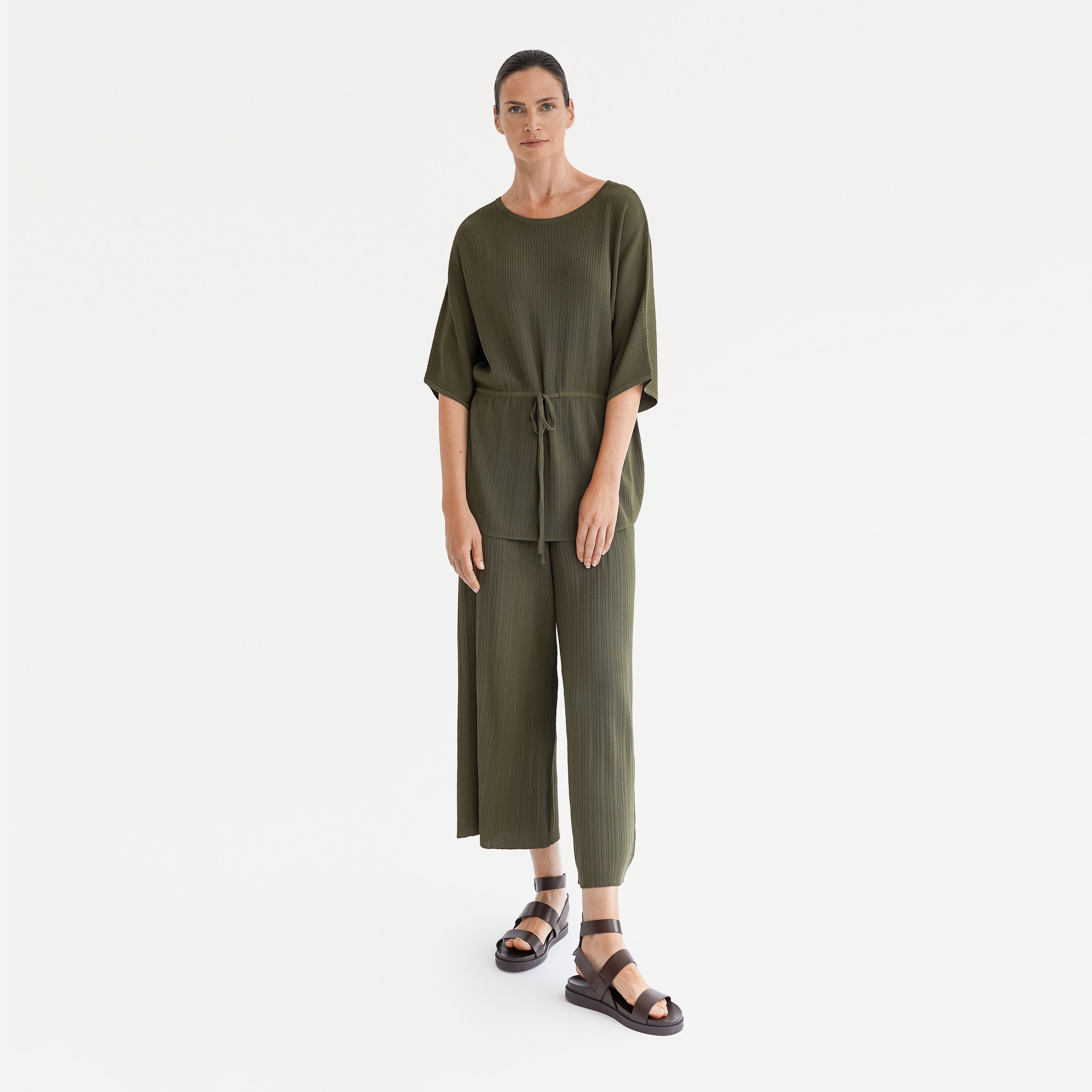 Oversize ribbed sweater