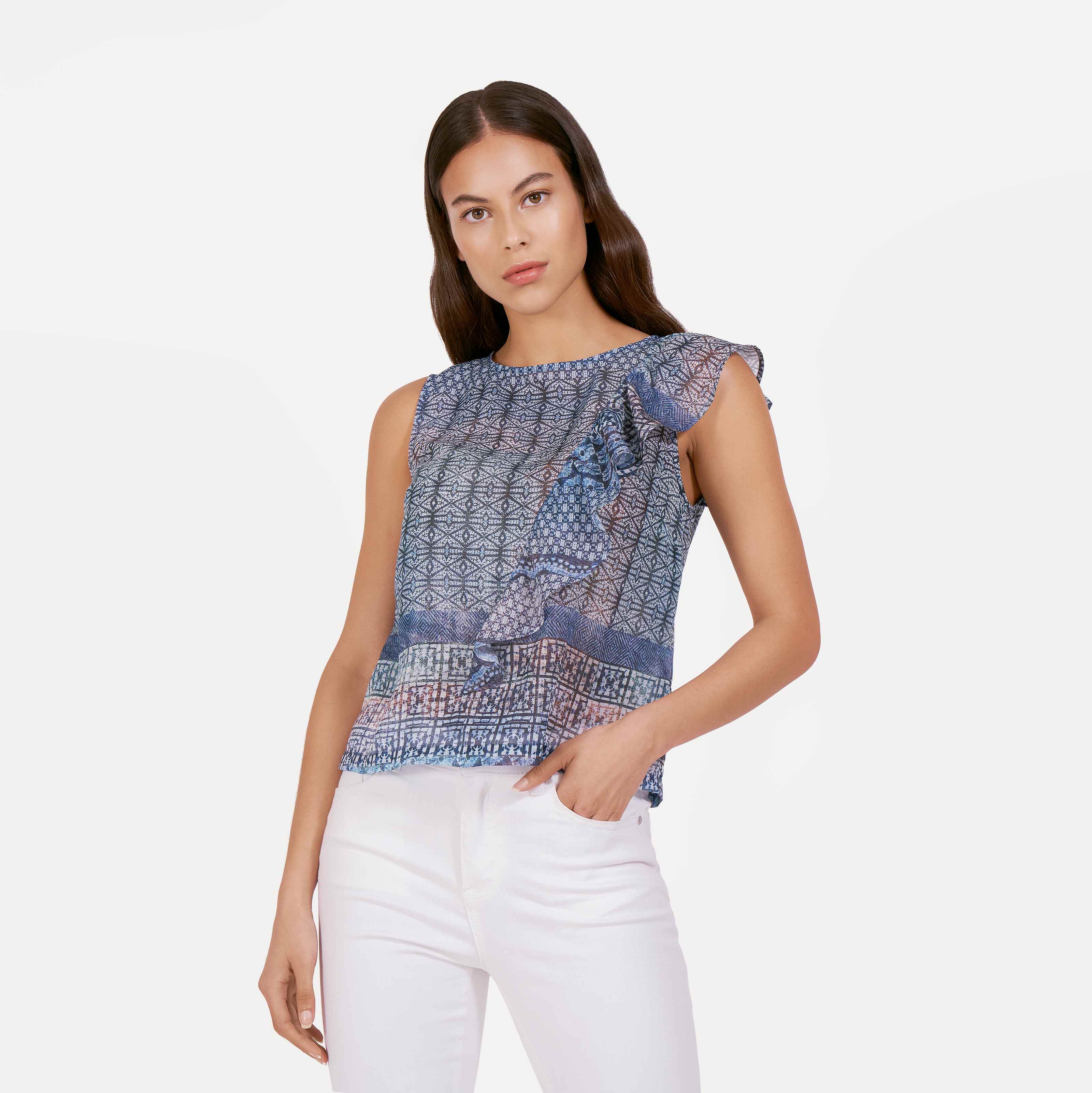 Top estampado volante