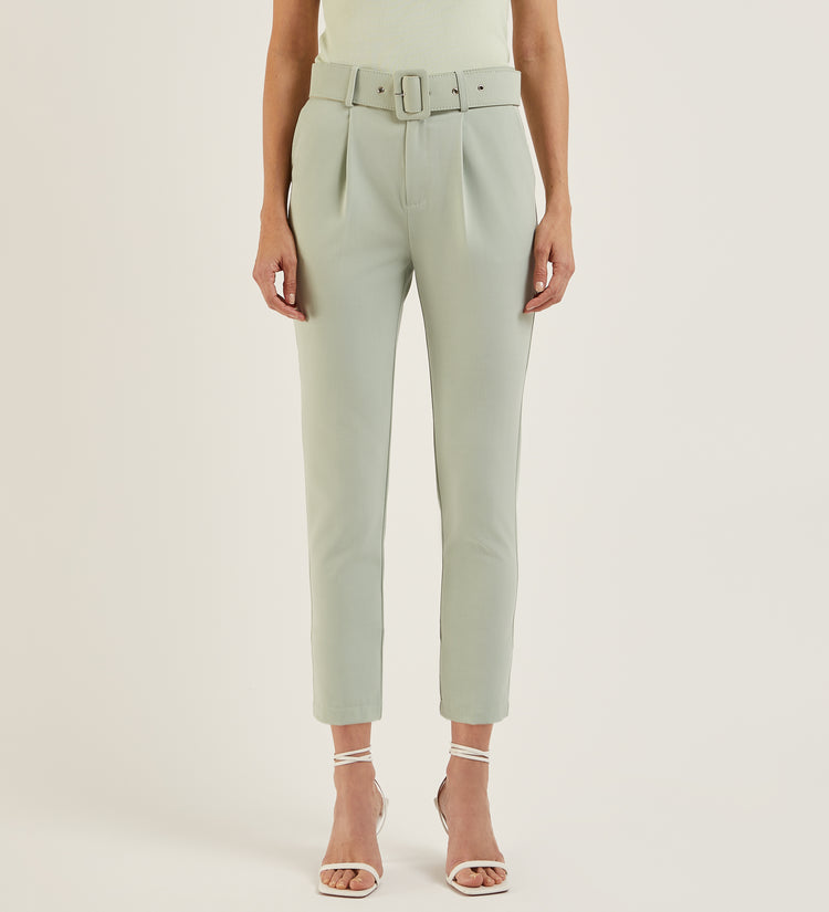 Pantalón pinzas cinturón