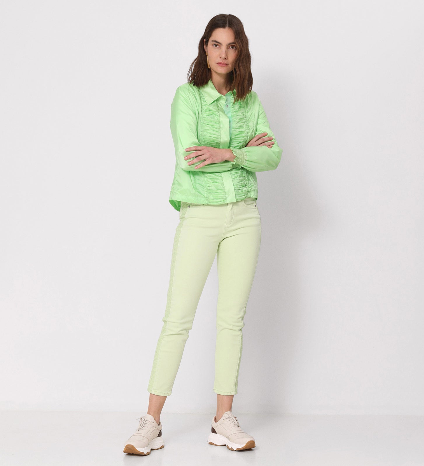 Parka ligera frunces