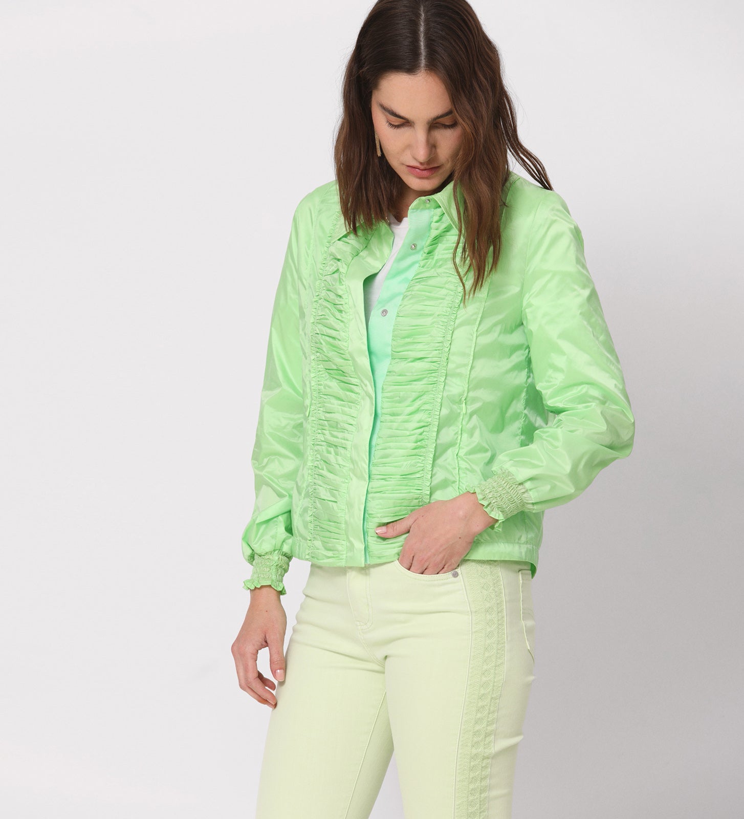 Parka ligera frunces