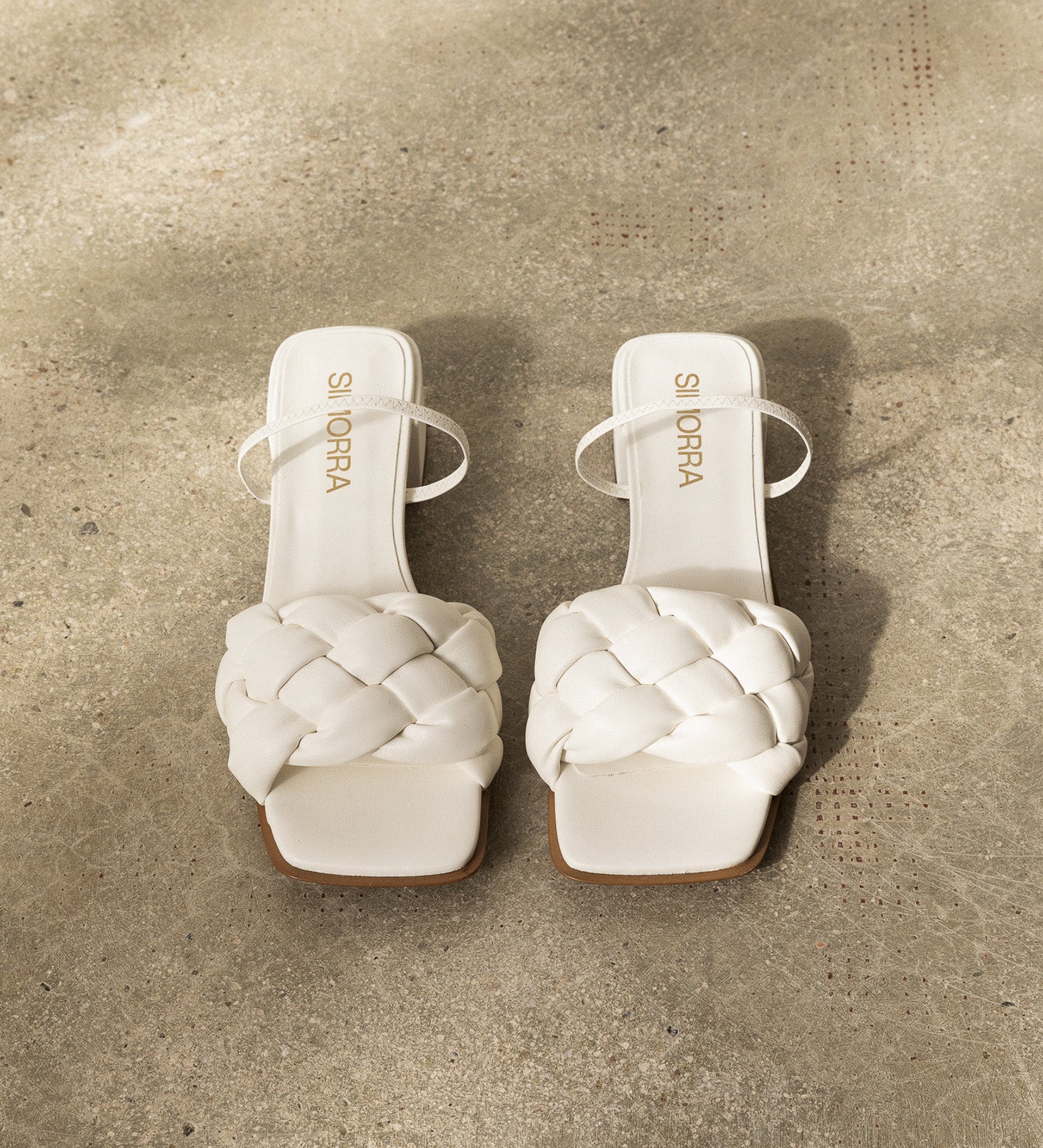 Intertwined heeled sandal