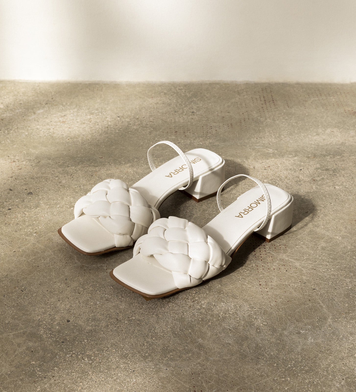 Intertwined heeled sandal