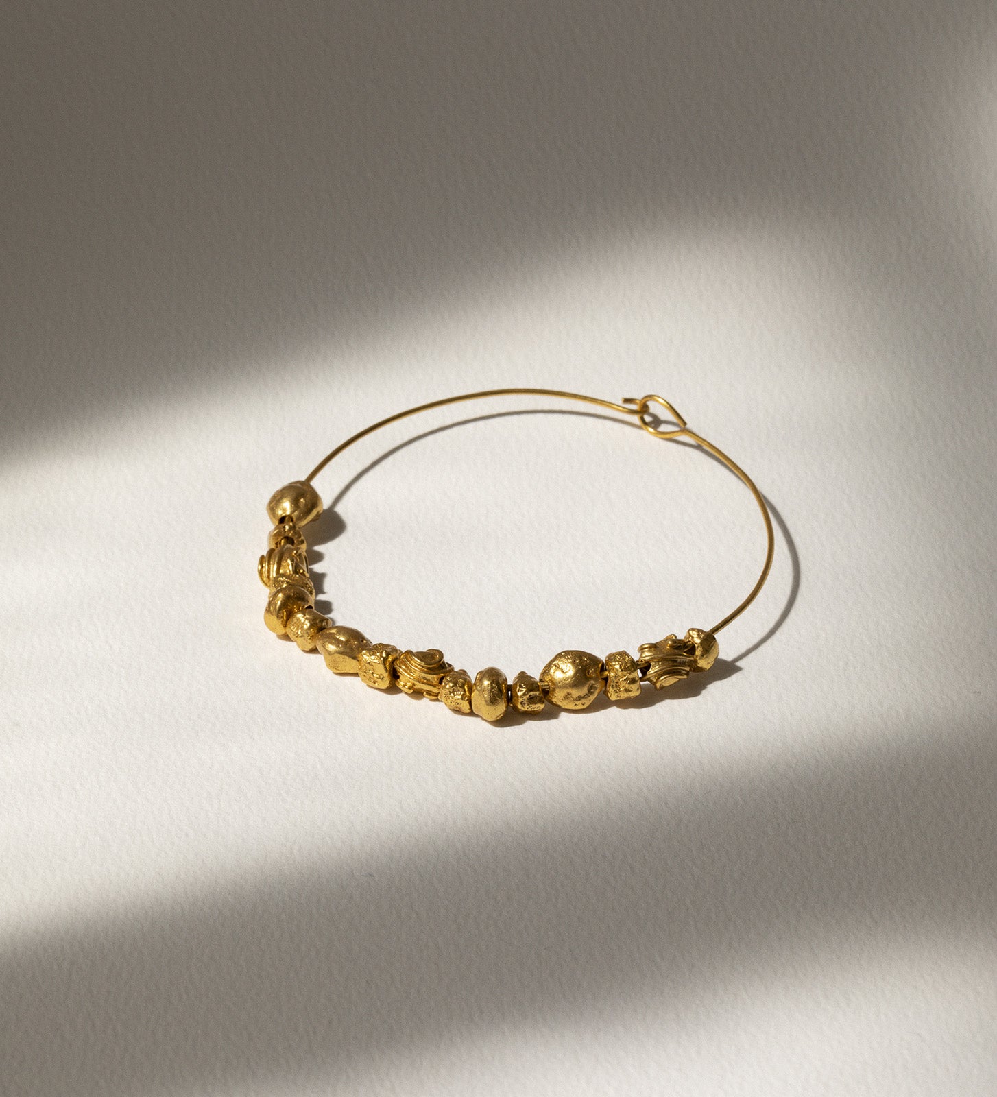 Irregular pieces necklace