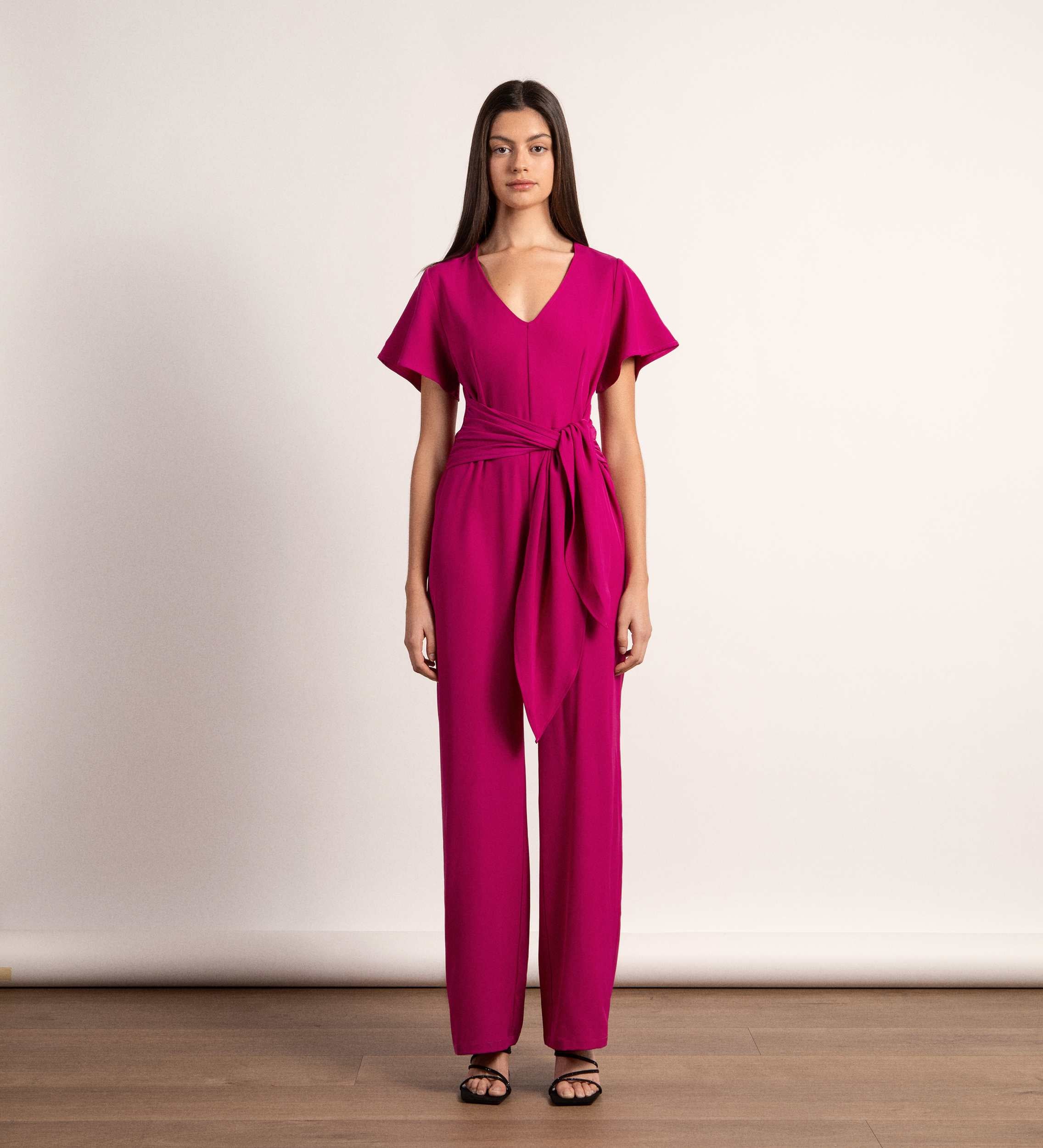 Short-sleeved stretch jumpsuit