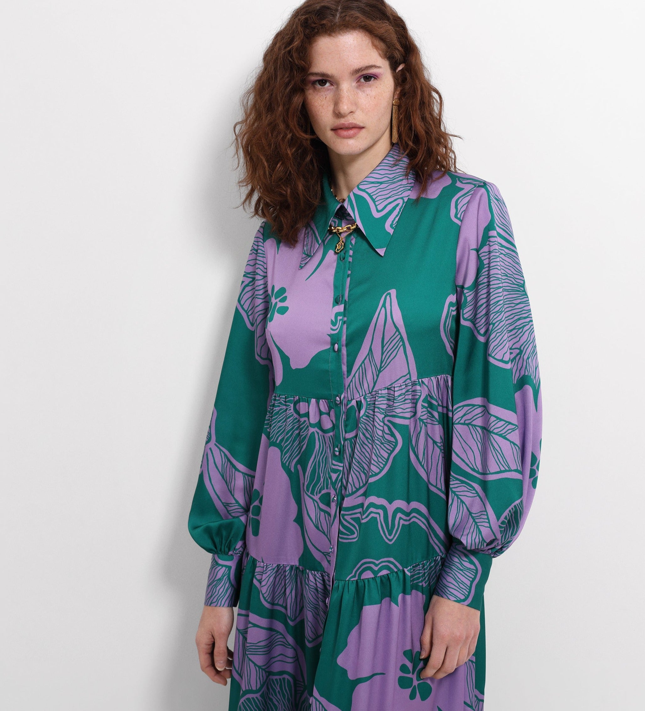 Robe chemise satinée