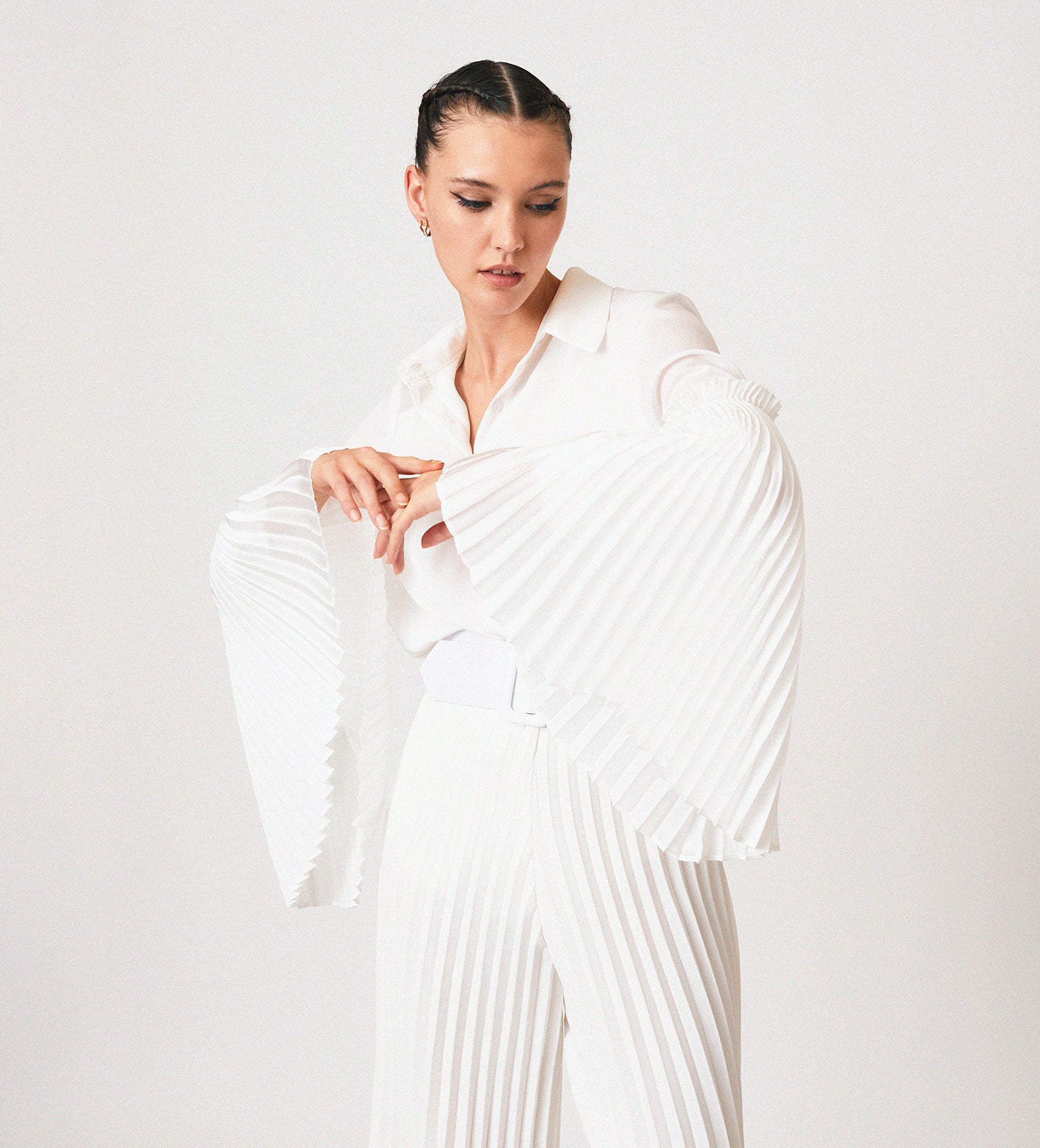 pleated sleeves
