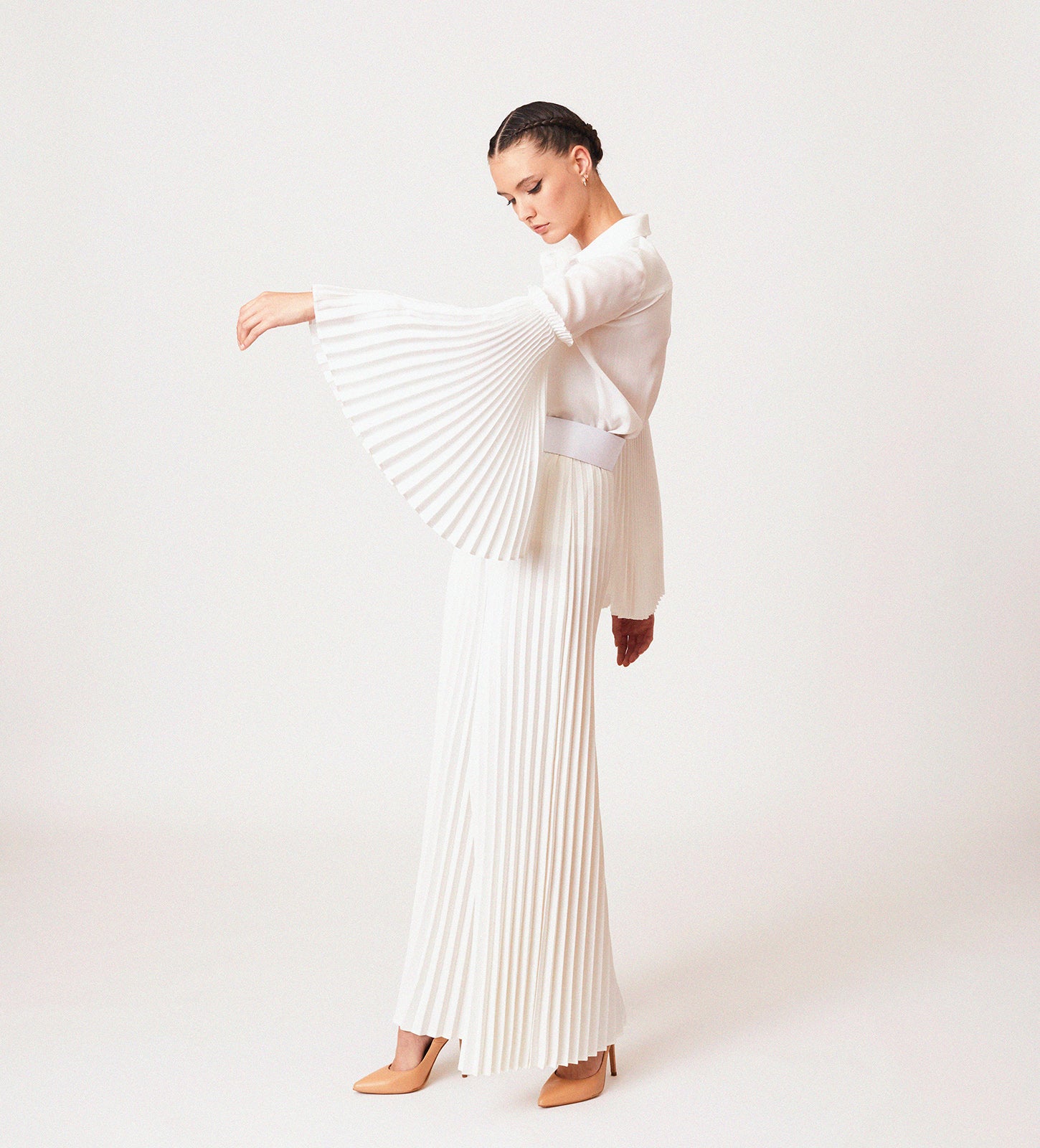 pleated sleeves