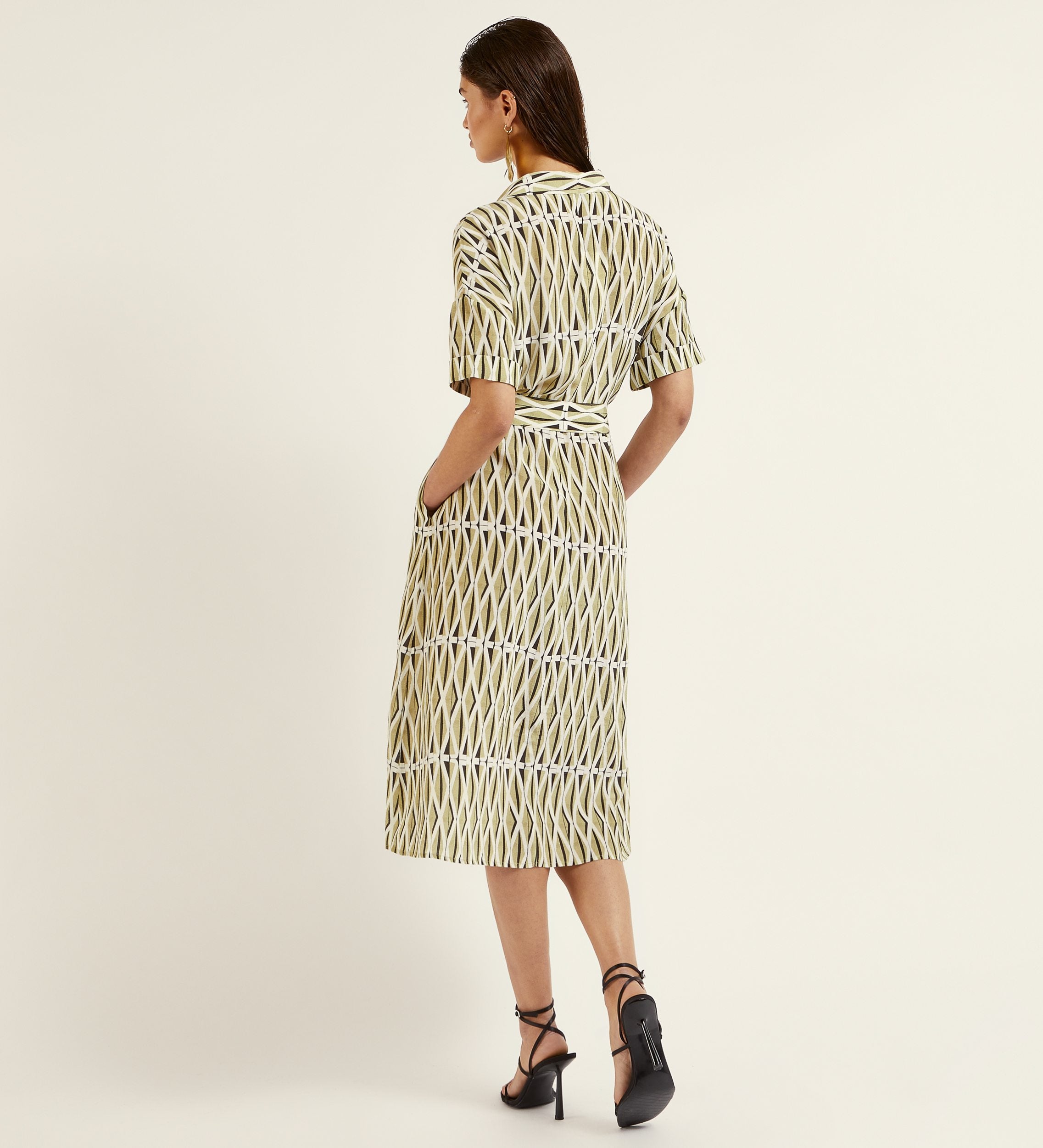 Vestido camisero fluido