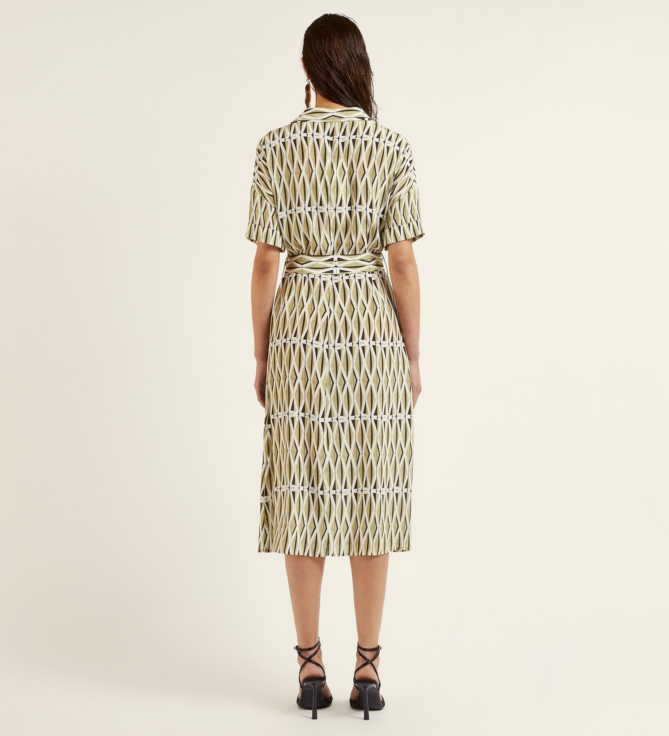 Vestido camisero fluido