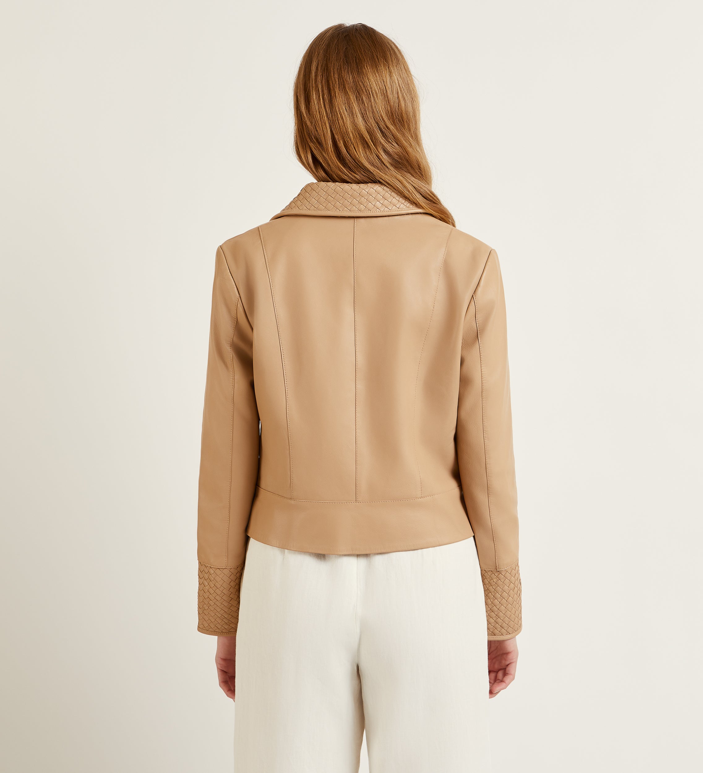 Veste en nappa tressé