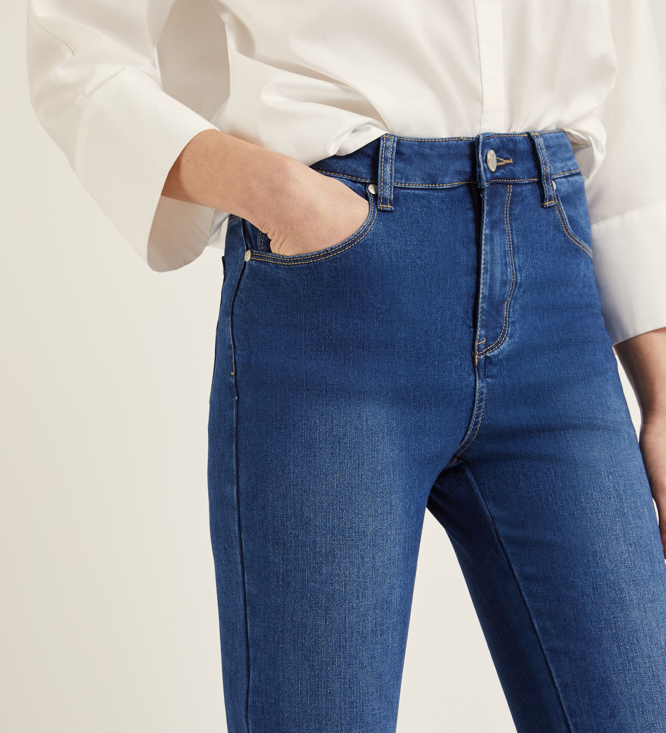 Pantalon cinco bolsillos