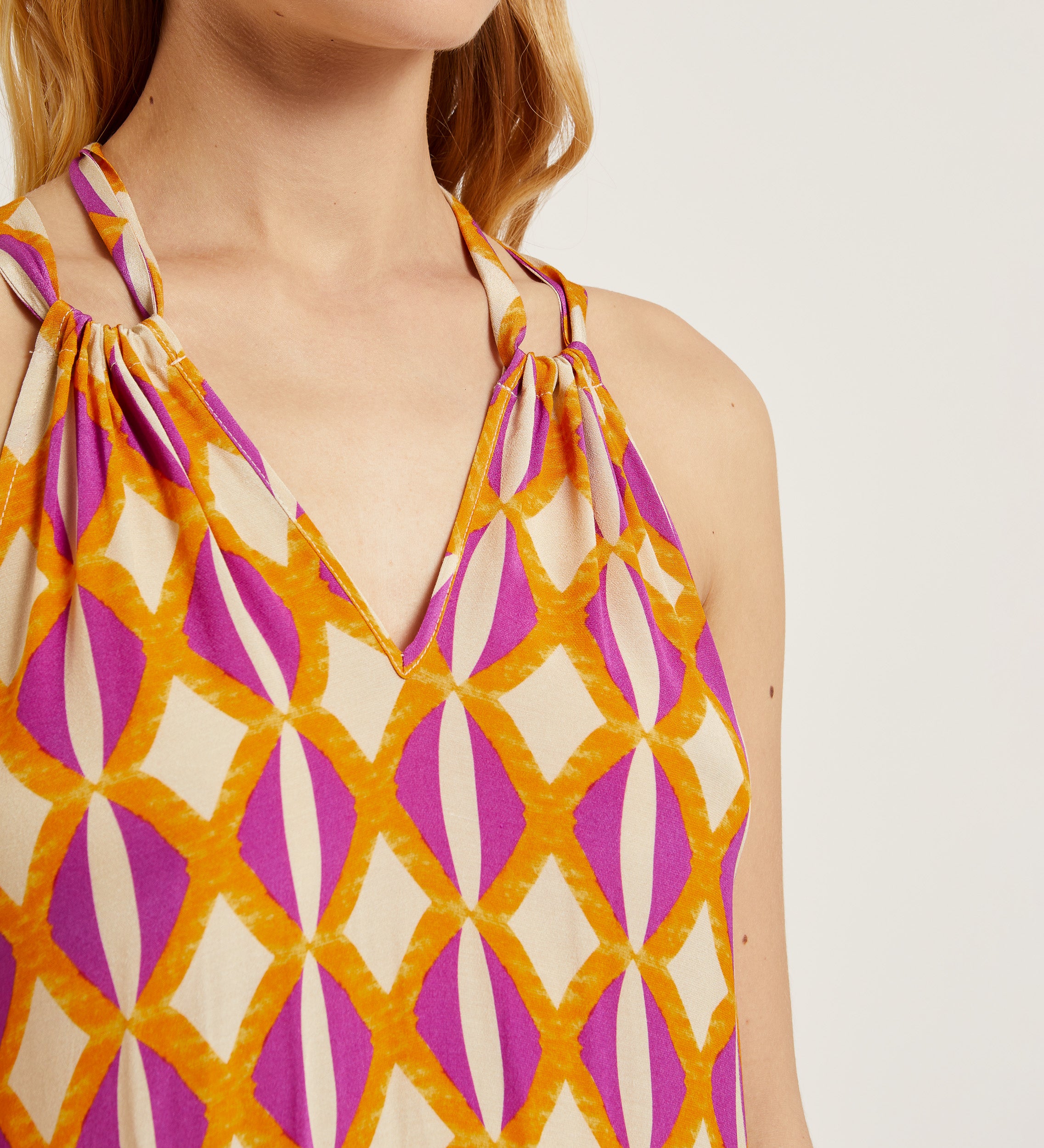 Vestido largo halter estampado