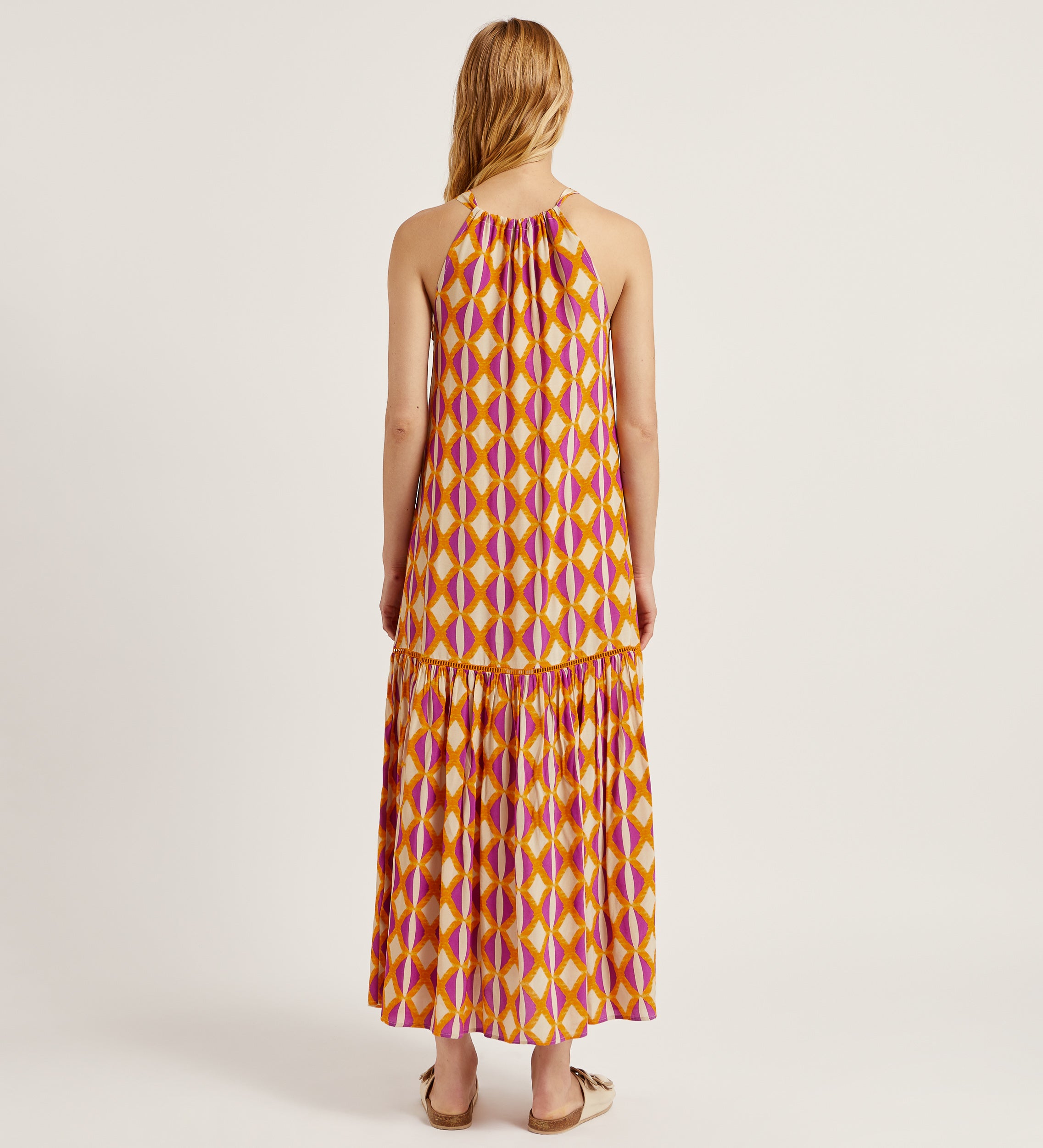 Vestido largo halter estampado