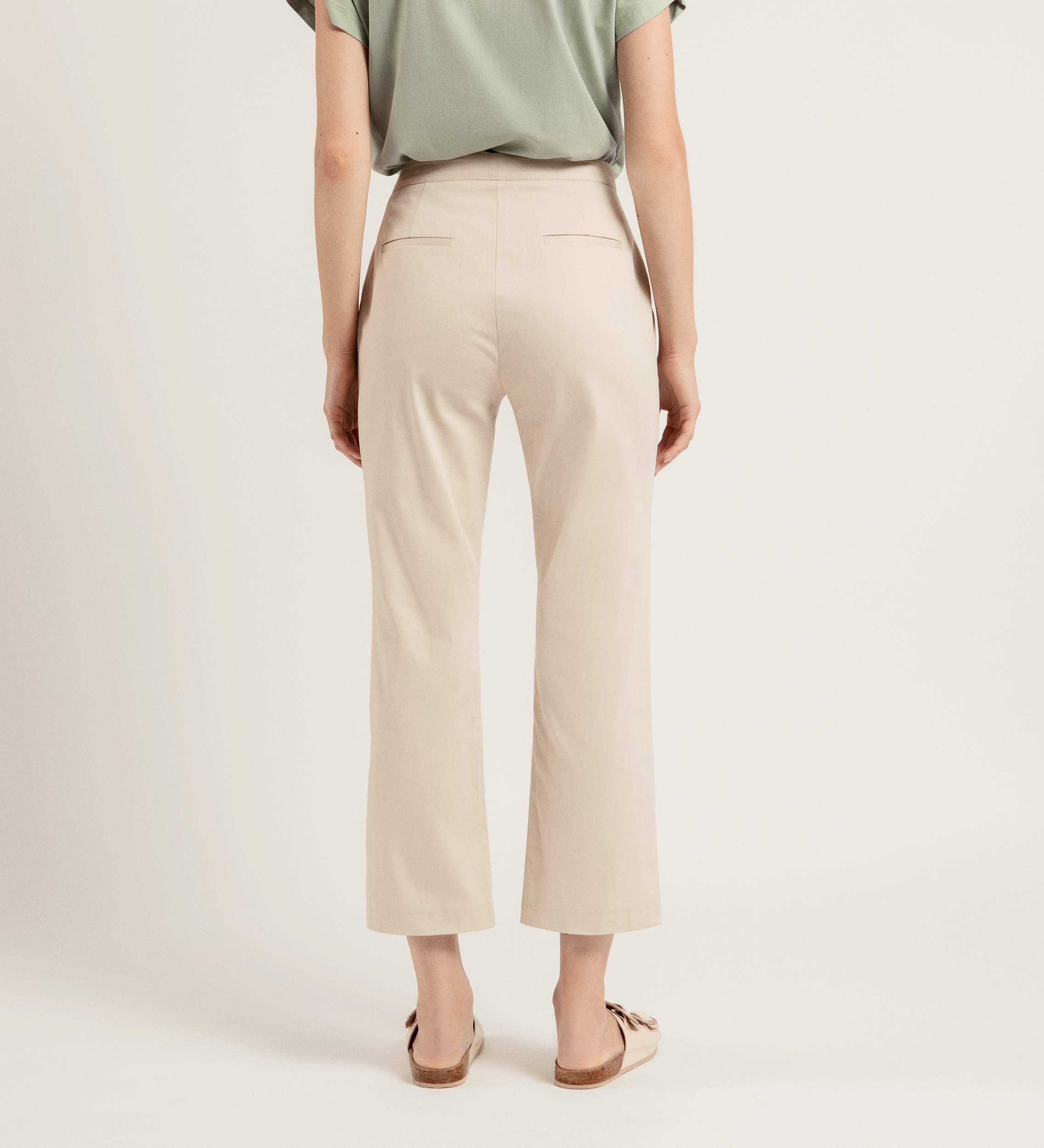 Pantalon crop ancho