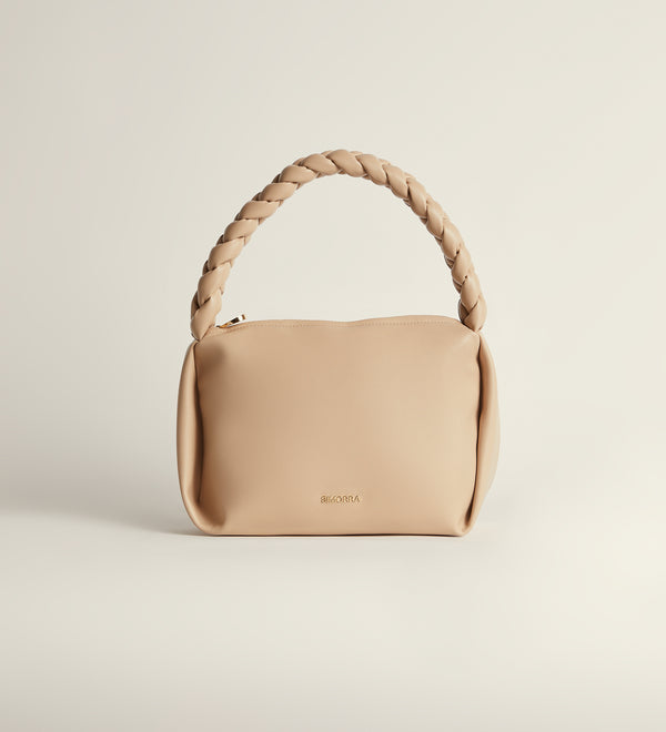 Shoulder bag with braided handle
