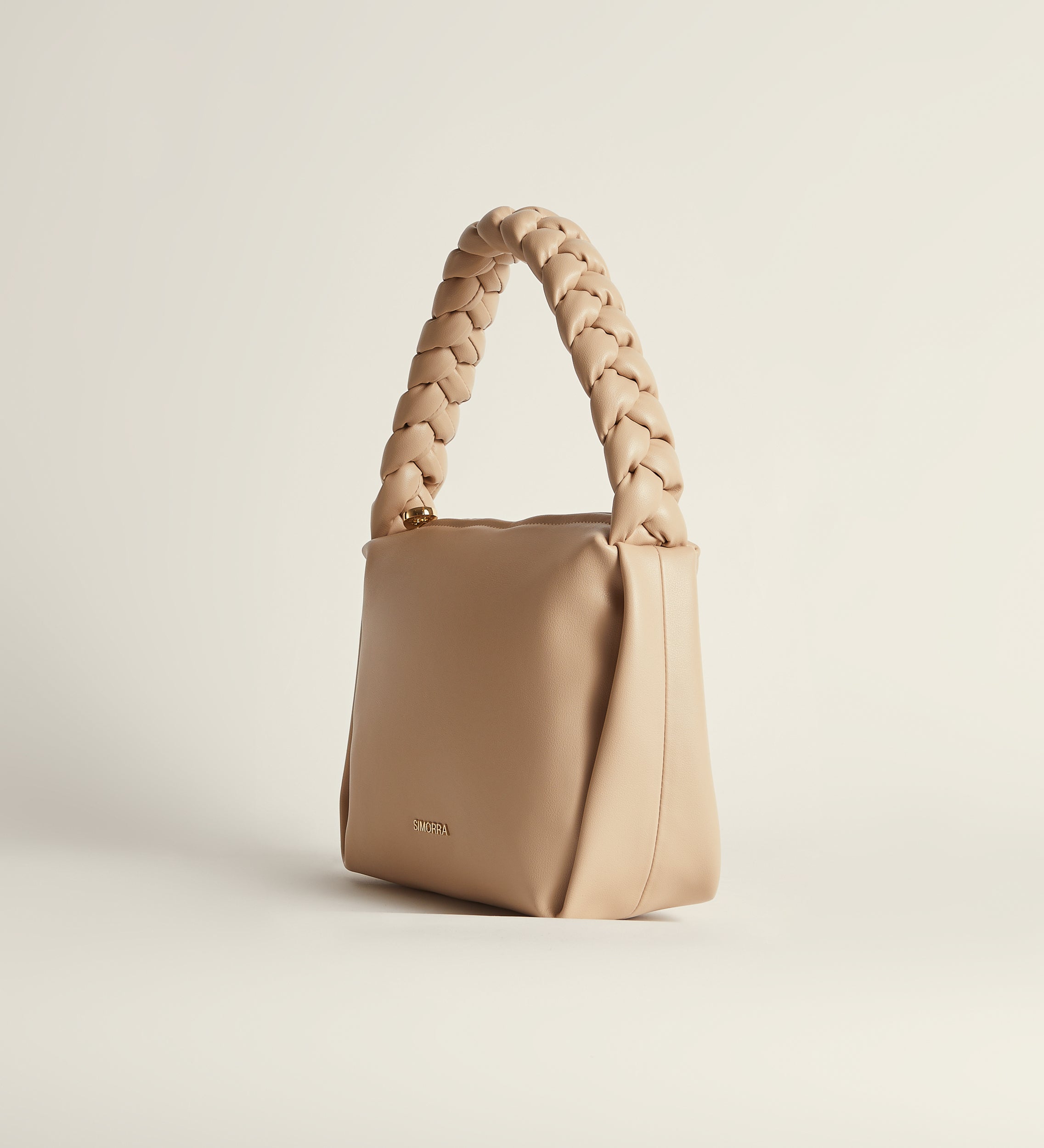 Shoulder bag with braided handle