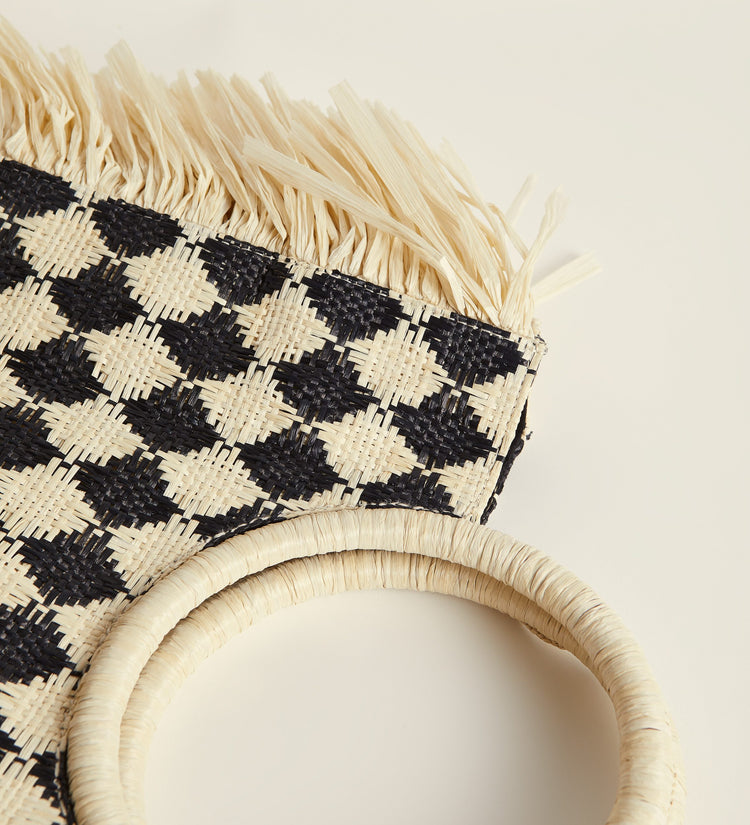 Fringed raffia bag